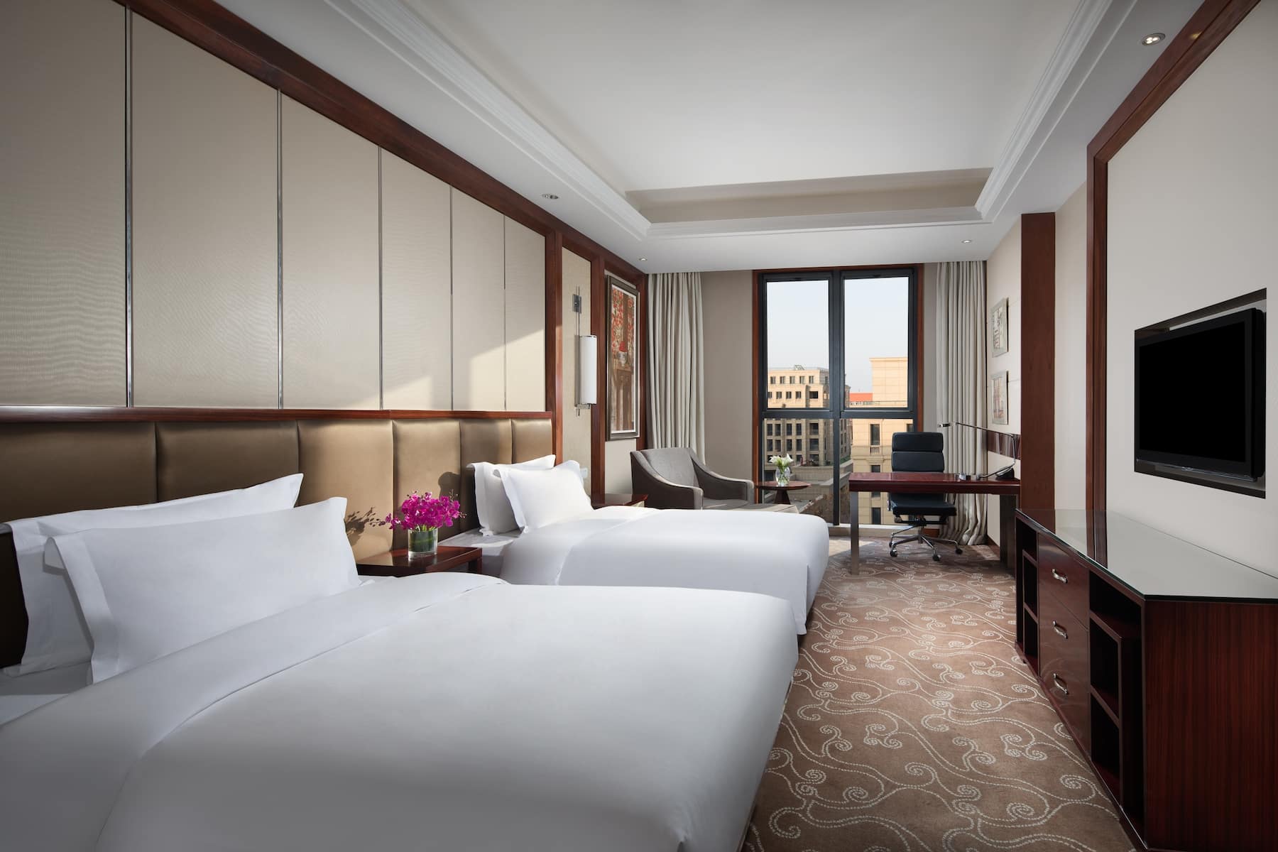 Guest room at the Wyndham Garden Zhengzhou East in Zhengzhou, Other than US/Canada