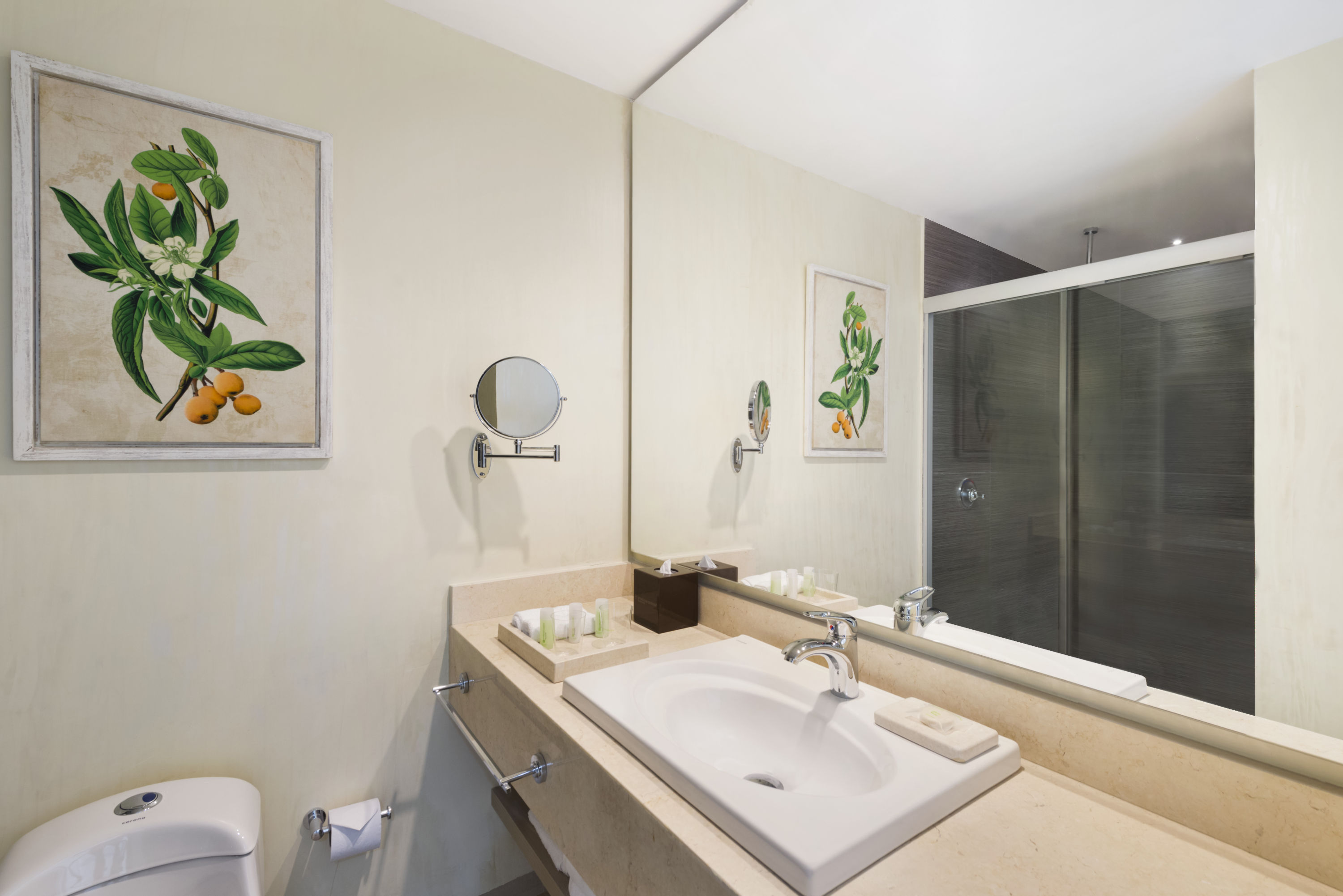 Guest room bath at the Wyndham Garden Barranquilla in Barranquilla, Other than US/Canada