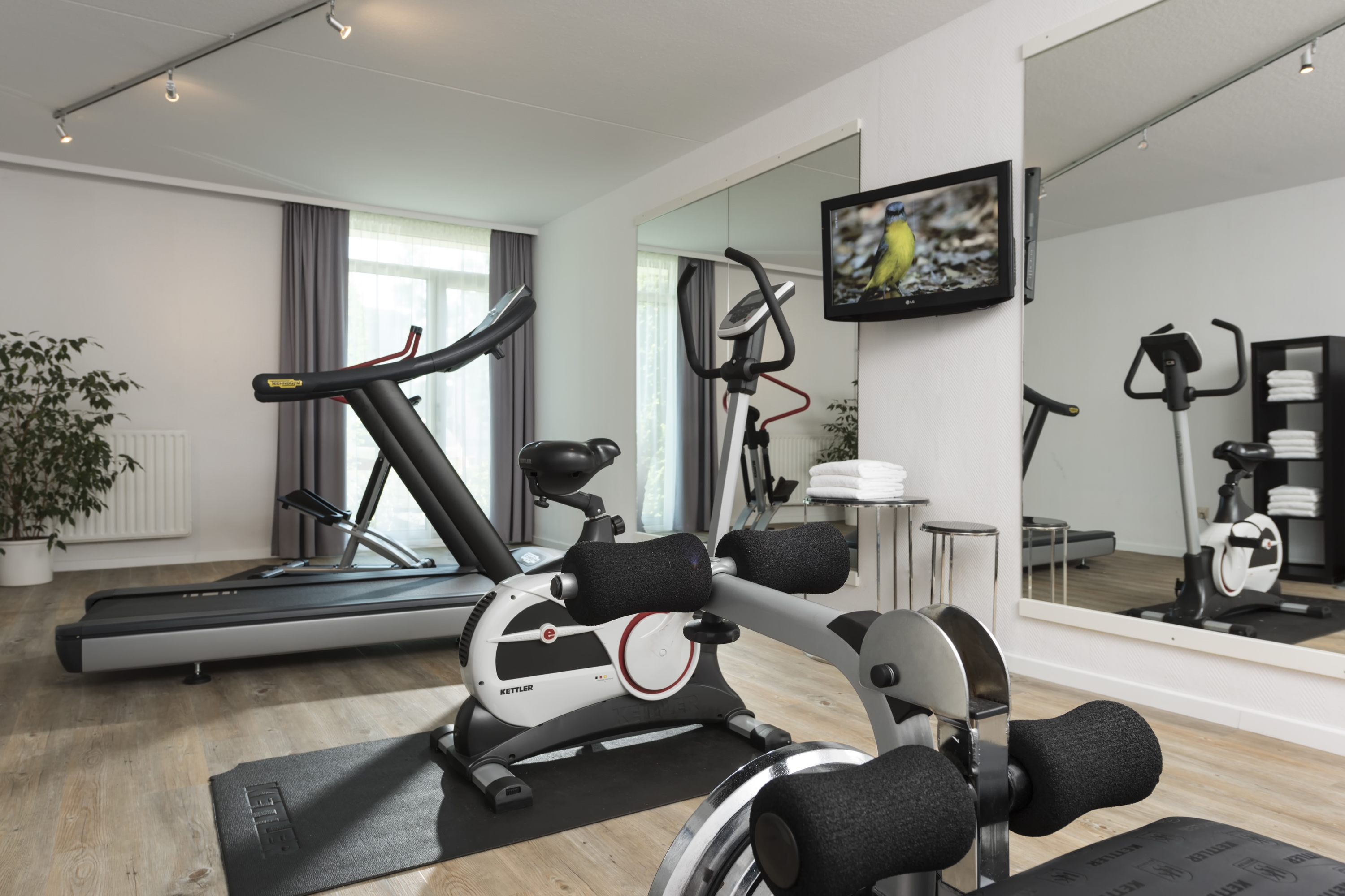 Fitness room at Wyndham Garden Kassel in Kassel, Other than US/Canada