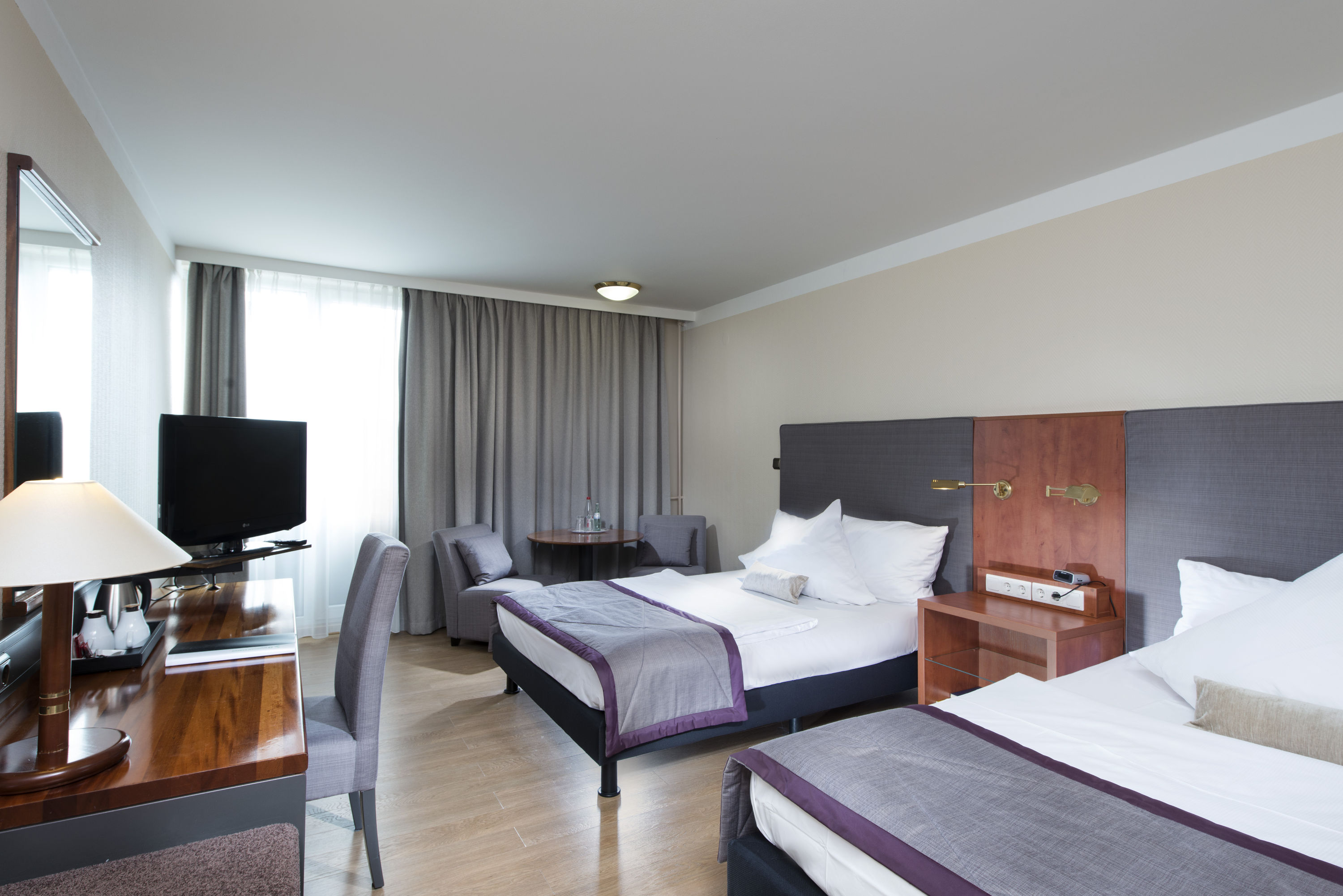 Wyndham Garden Kassel Kassel De Hotels