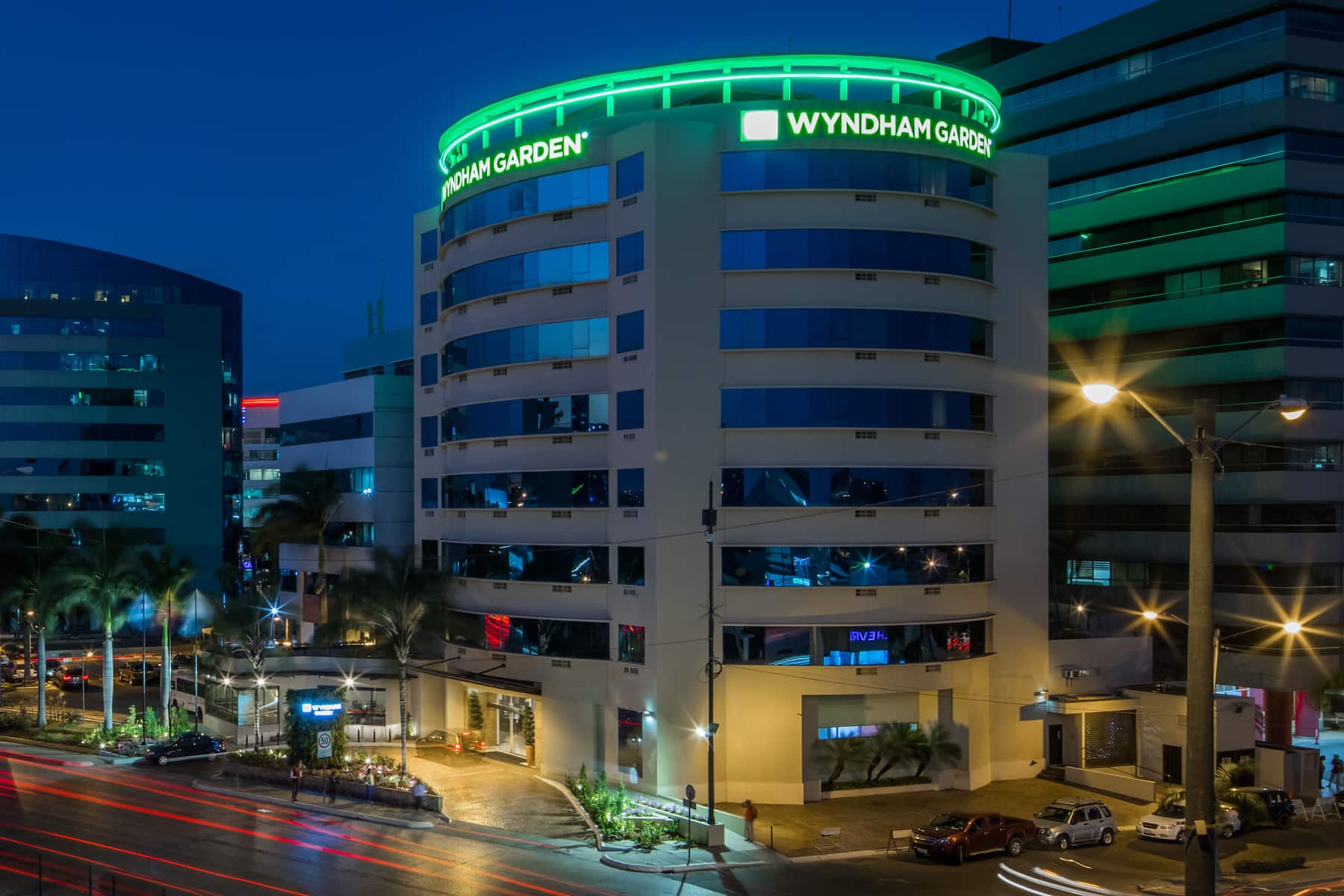 Exterior Dusk Image of Wyndham Garden Guayaquil hotel in Guayaquil, Other than US/Canada