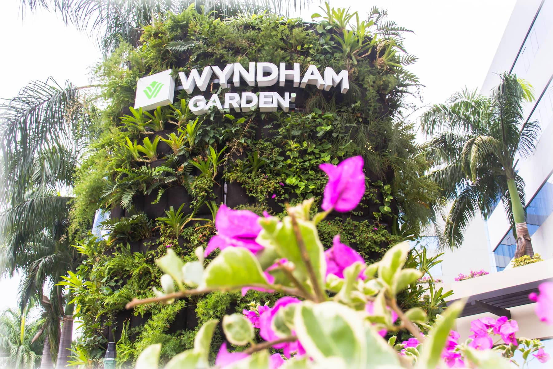 Exterior of Wyndham Garden Guayaquil hotel in Guayaquil, Other than US/Canada