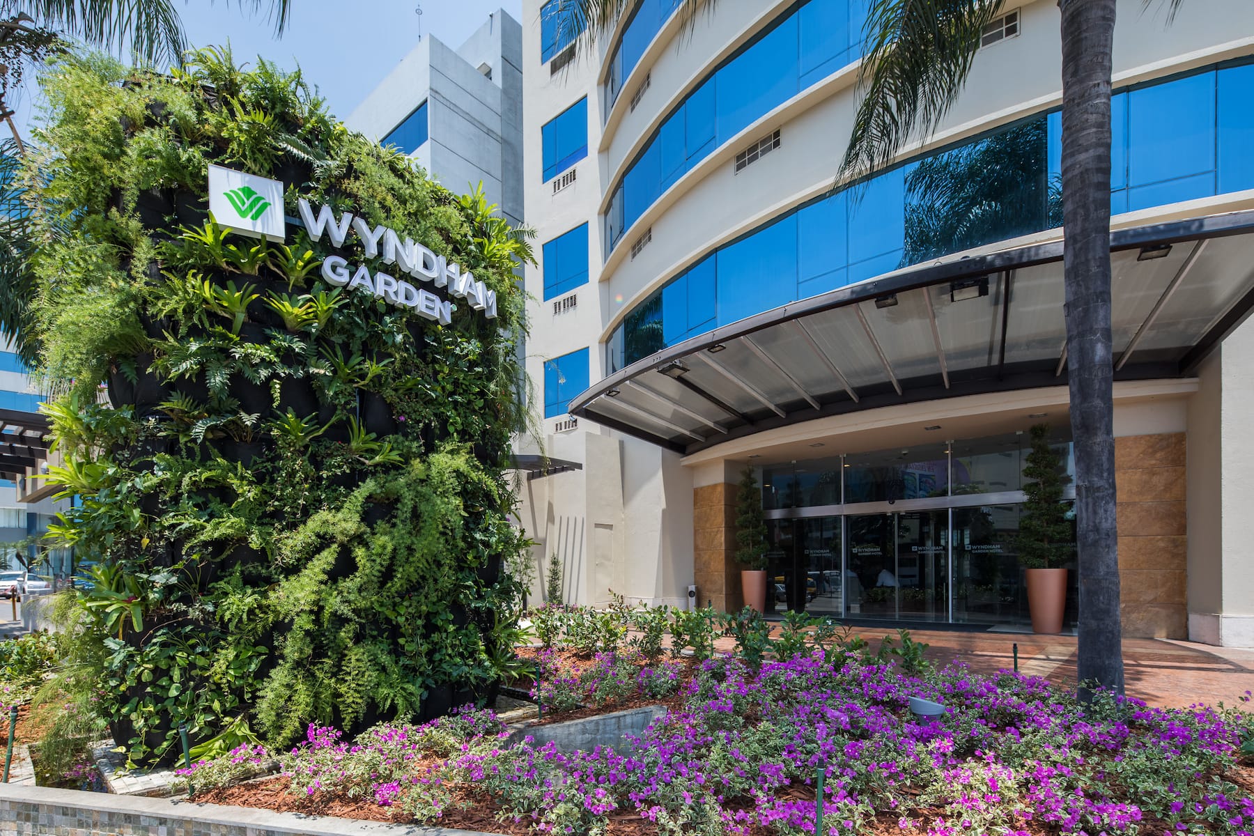 Front Exterior Image of Wyndham Garden Guayaquil hotel in Guayaquil, Other than US/Canada