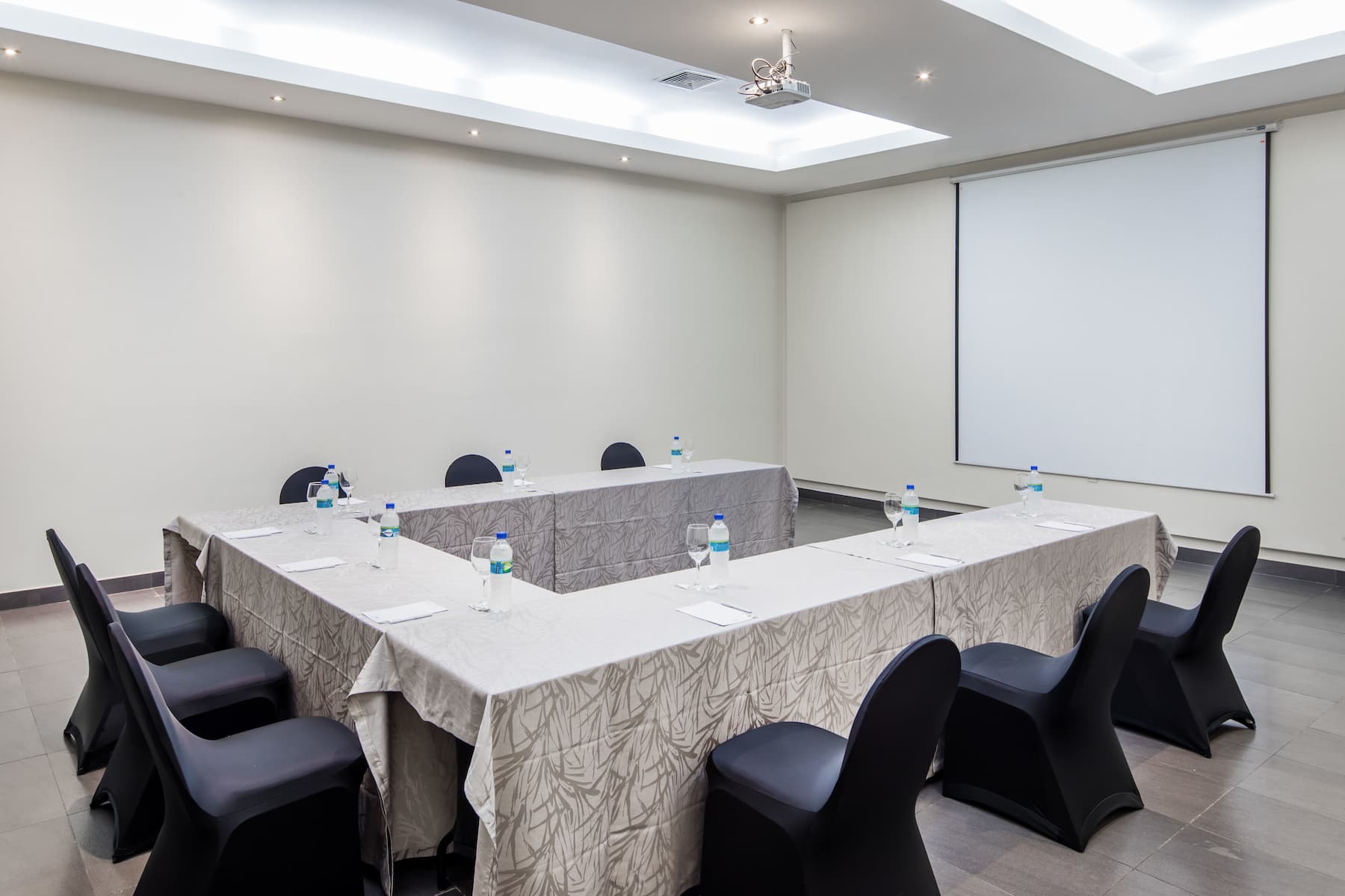 Meeting room at Wyndham Garden Guayaquil in Guayaquil, Other than US/Canada