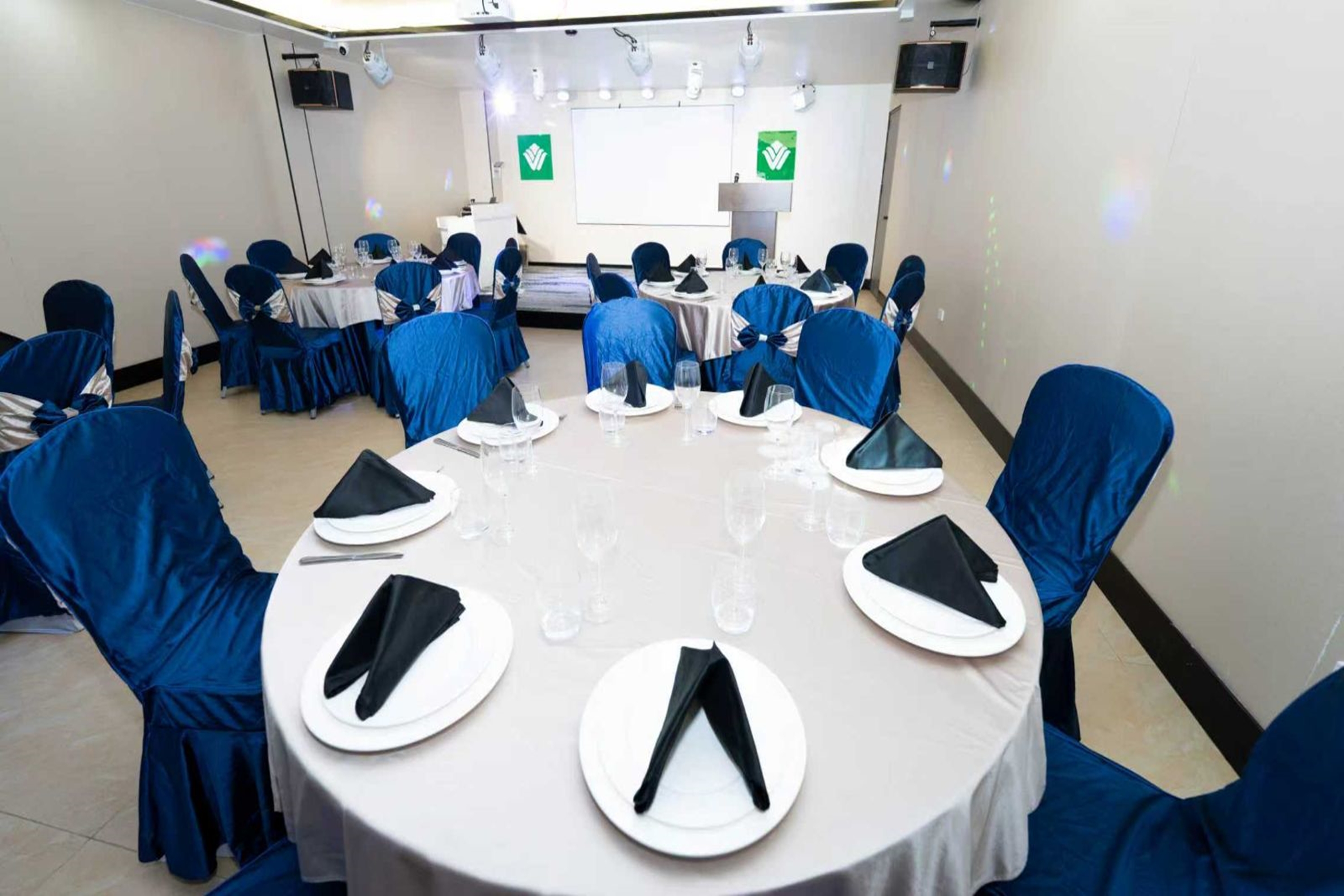 Wyndham Garden Wailoaloa Beach Fiji ballroom banquet rounds in Nadi, Other than US/Canada