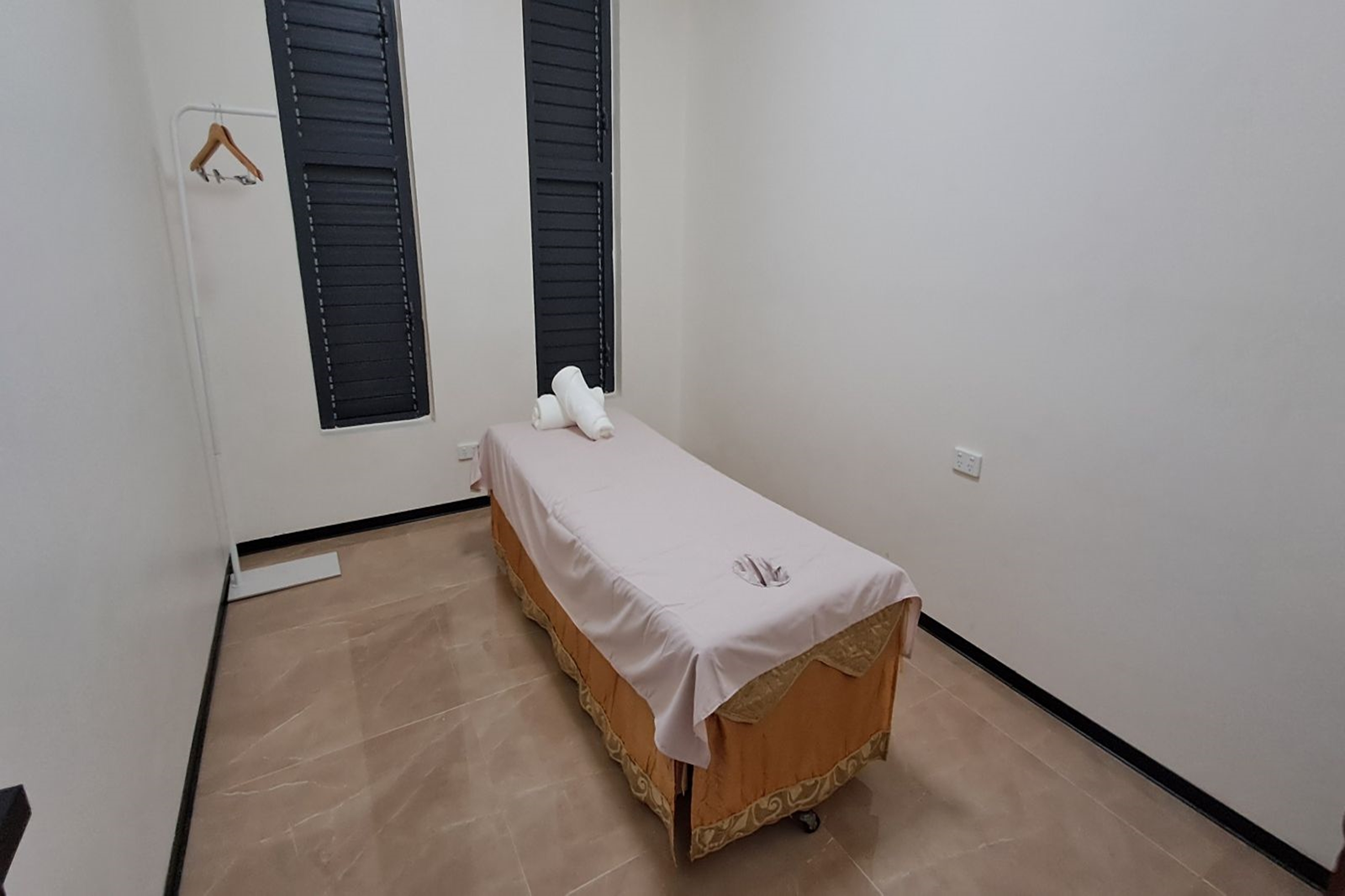 Wyndham Garden Wailoaloa Beach Fiji spa in Nadi, Other than US/Canada