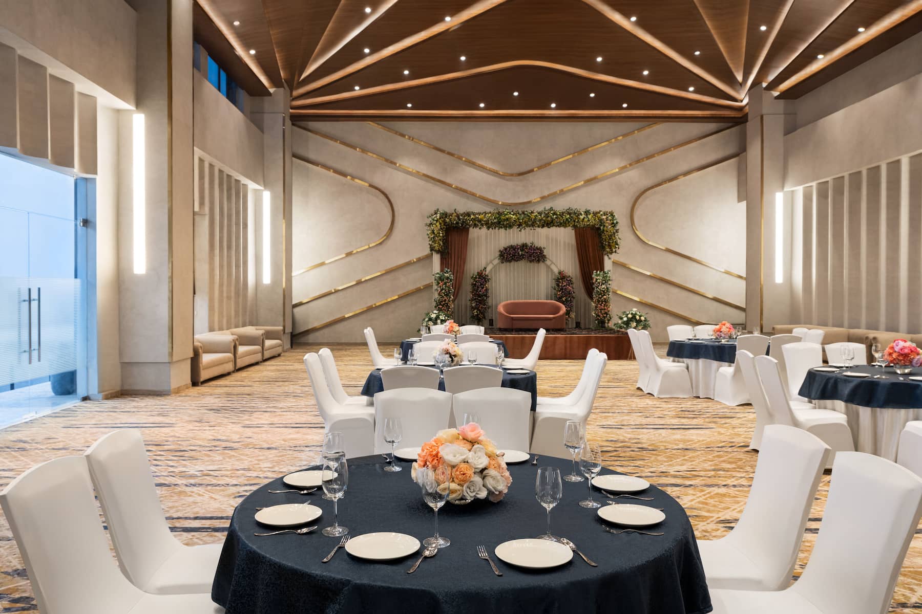 Meeting room banquet rounds at Wyndham Garden Sonipat Murthal in Sonipat, Other than US/Canada