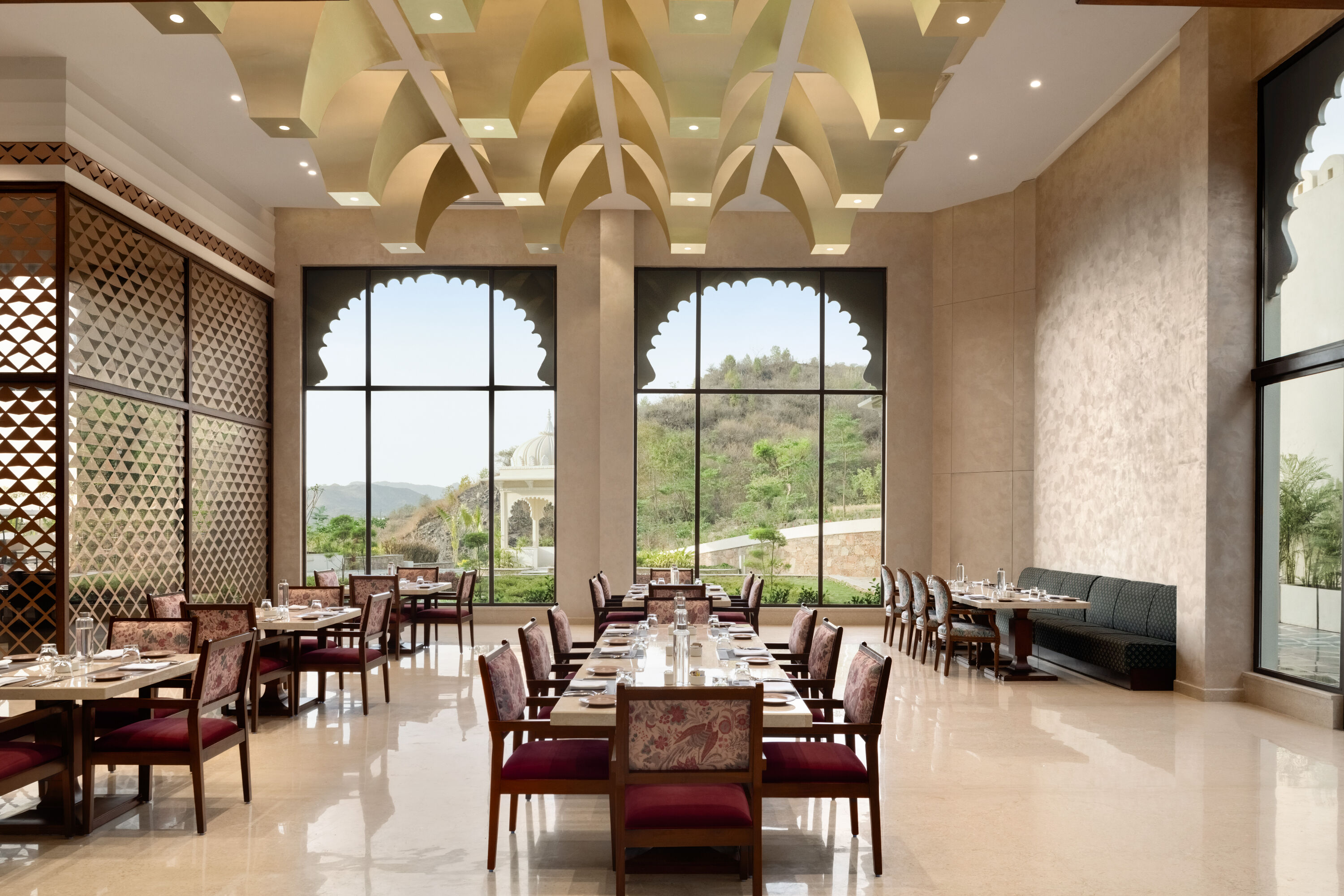 Wyndham Garden Udaipur Bhuwana restaurant in Udaipur, Other than US/Canada