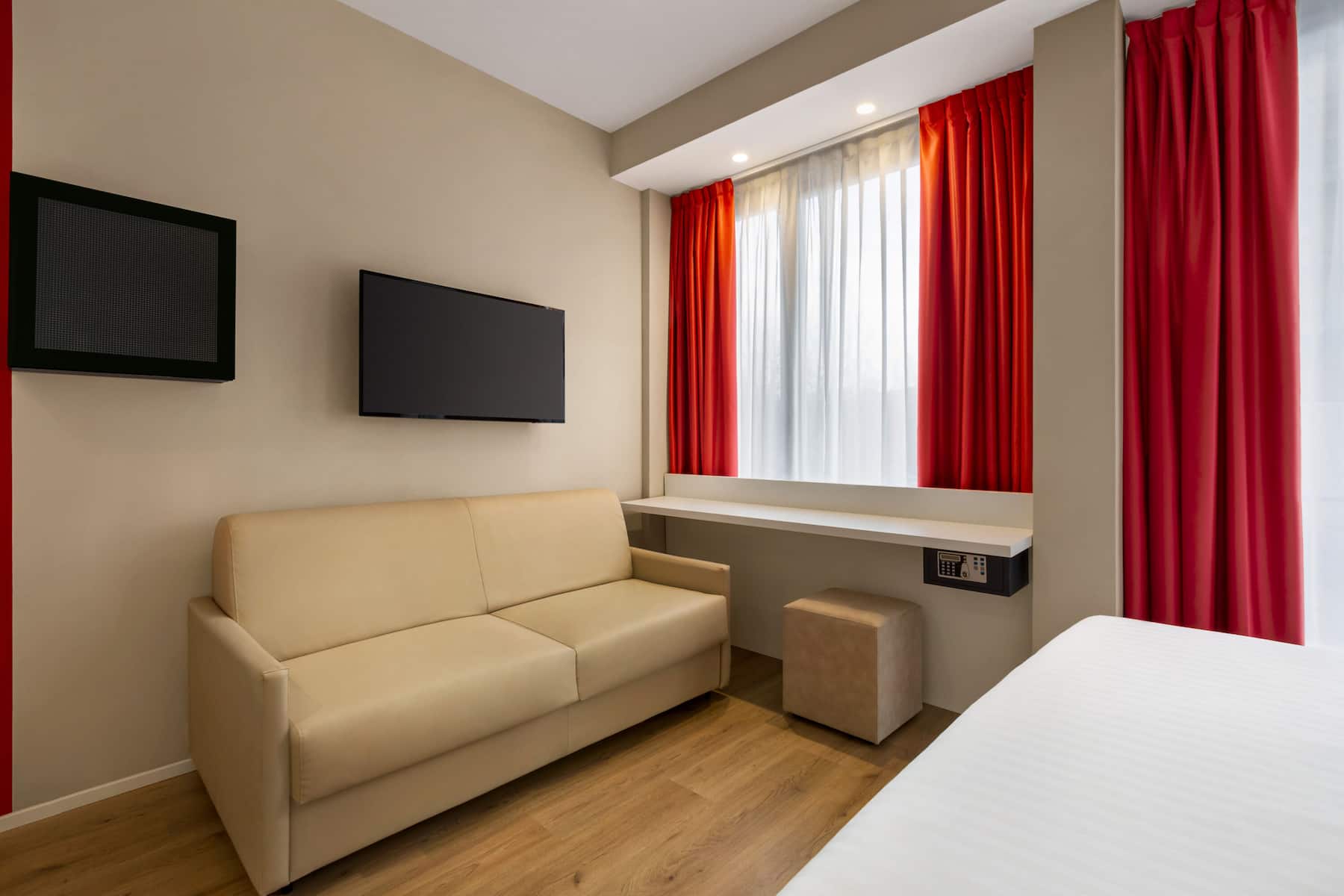 Guest room at the Wyndham Garden Florence in Florence, Other than US/Canada