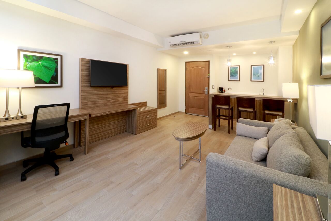 Wyndham Garden Monterrey Valle Real Monterrey Mx Hotels