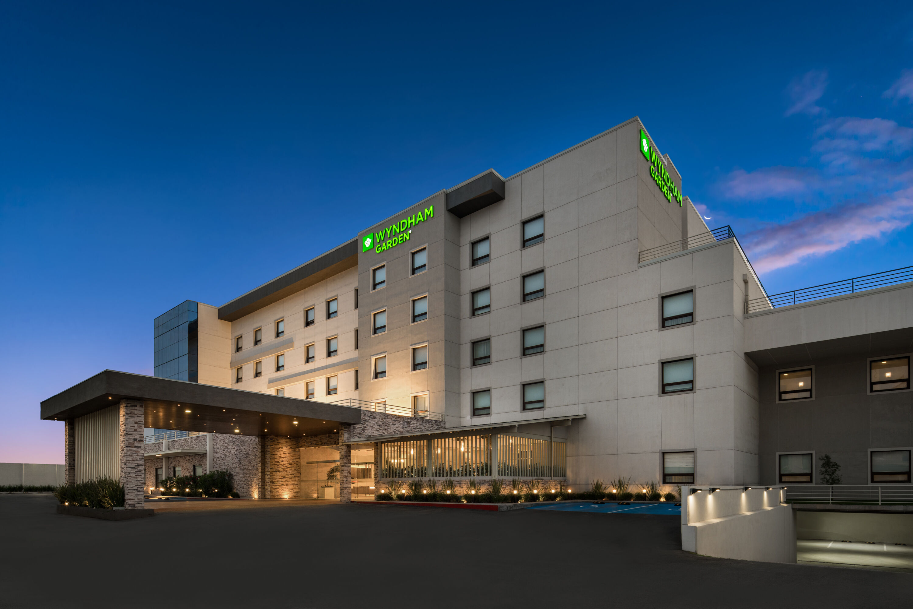 Exterior Night Image of Wyndham Garden Saltillo hotel in Saltillo, Other than US/Canada