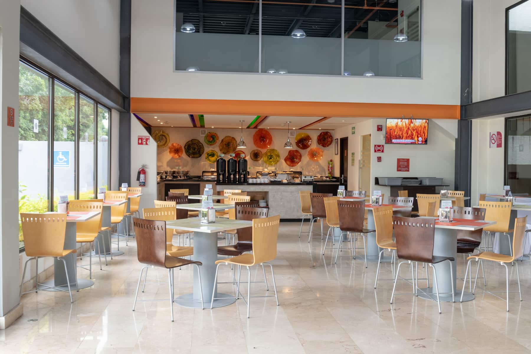Wyndham Garden Guadalajara Expo restaurant main dining in Guadalajara, Other than US/Canada
