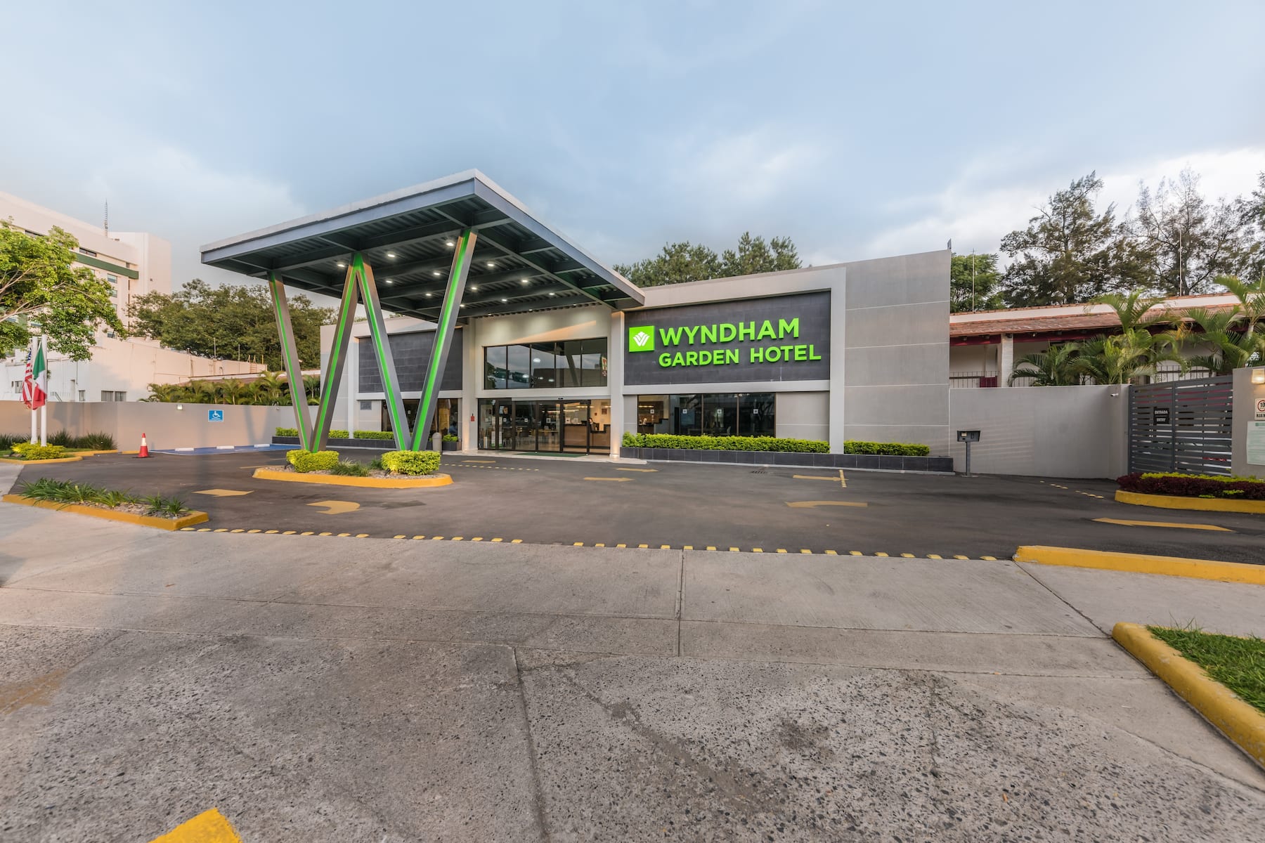 Exterior of Wyndham Garden Guadalajara Expo hotel in Guadalajara, Other than US/Canada