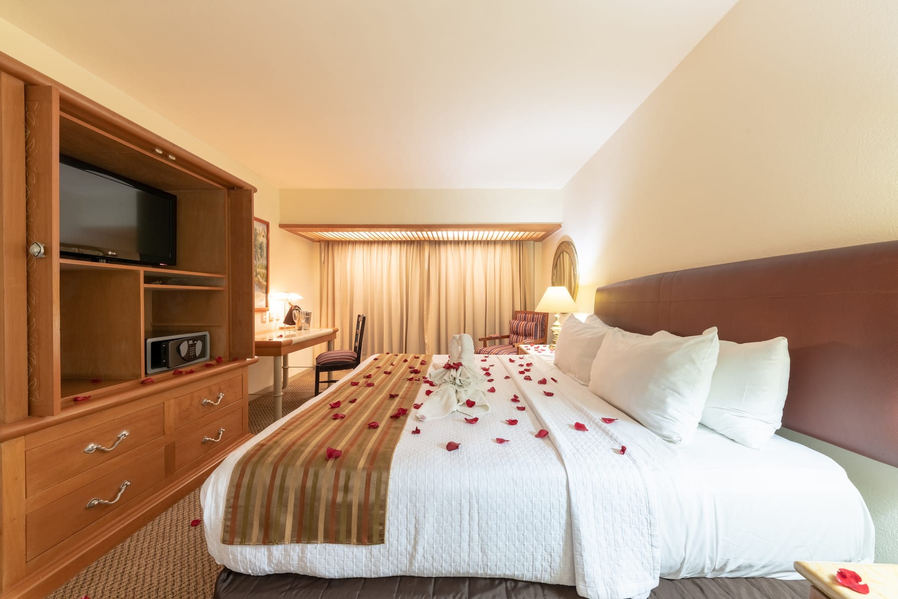 Guest room at the Wyndham Garden Guadalajara Expo in Guadalajara, Other than US/Canada