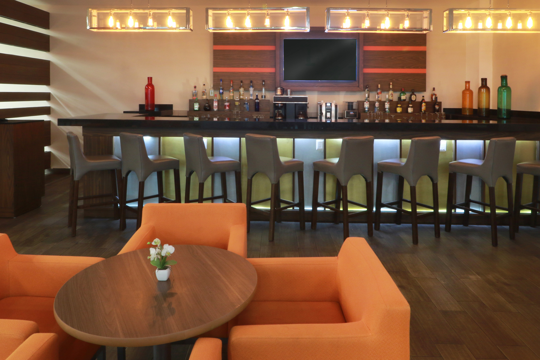 Bar at Wyndham Garden Guadalajara Acueducto in Guadalajara, Other than US/Canada