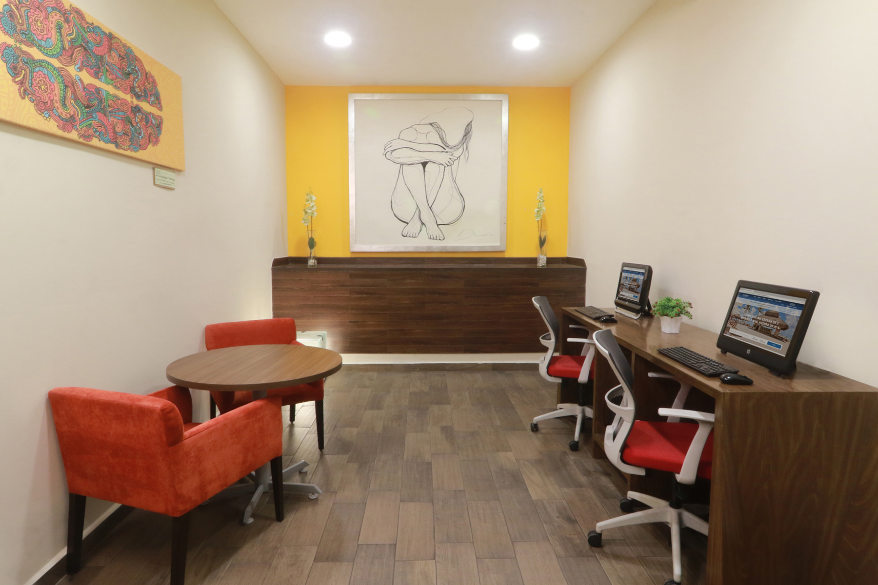 Wyndham Garden Guadalajara Acueducto business center in Guadalajara, Other than US/Canada