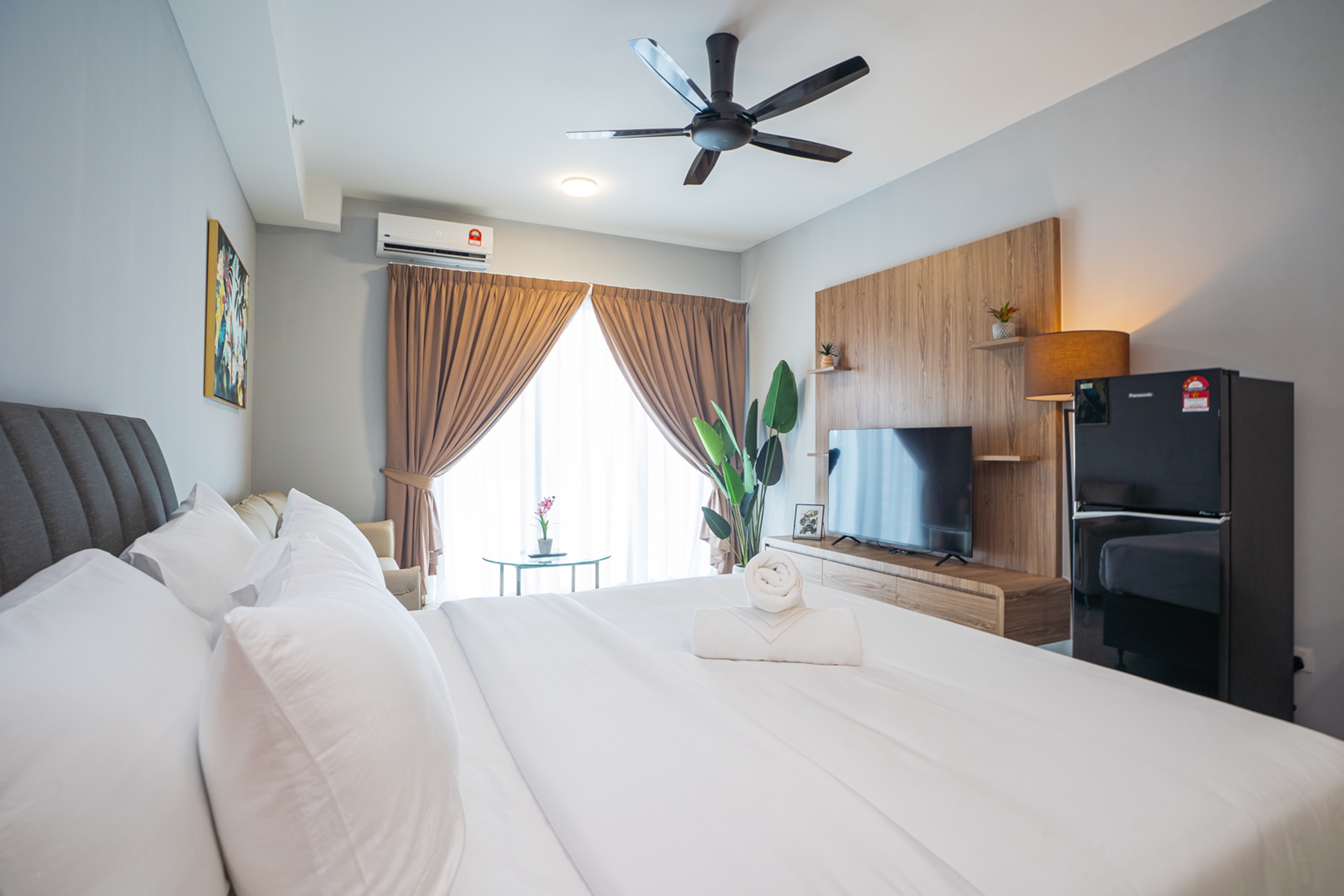 Guest room at the Wyndham Garden Suites Ipoh ICC in IPOH, Other than US/Canada