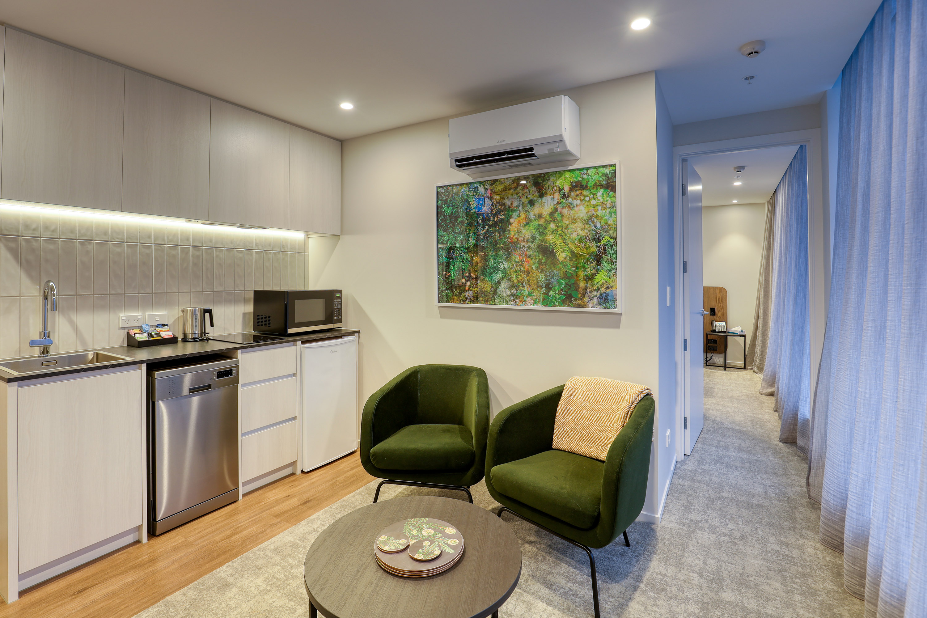 Guest room at the Wyndham Garden Christchurch Kilmore Street in Christchurch, Other than US/Canada