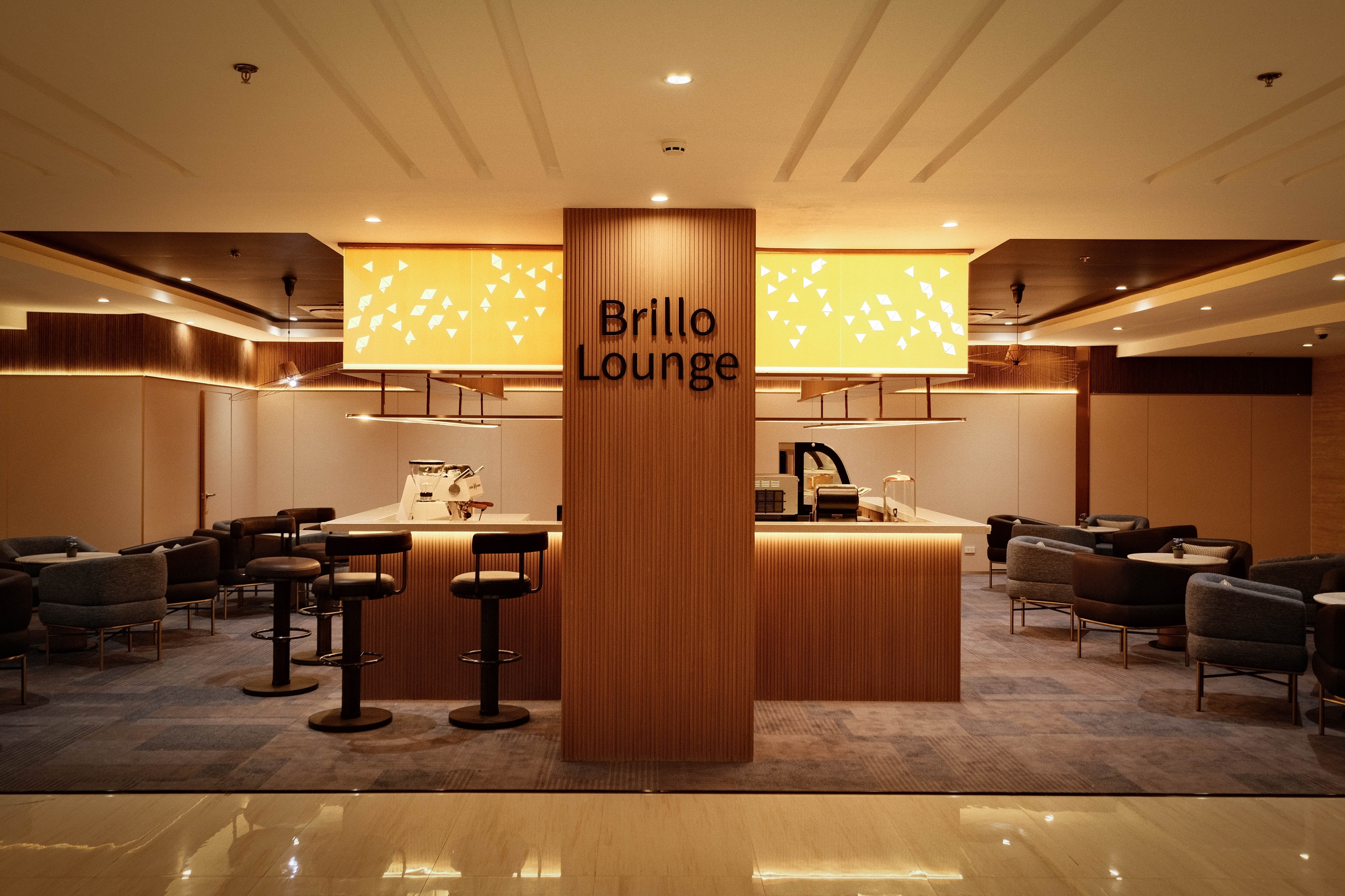 Bar at Wyndham Garden Manila Bay in Manila, Other than US/Canada