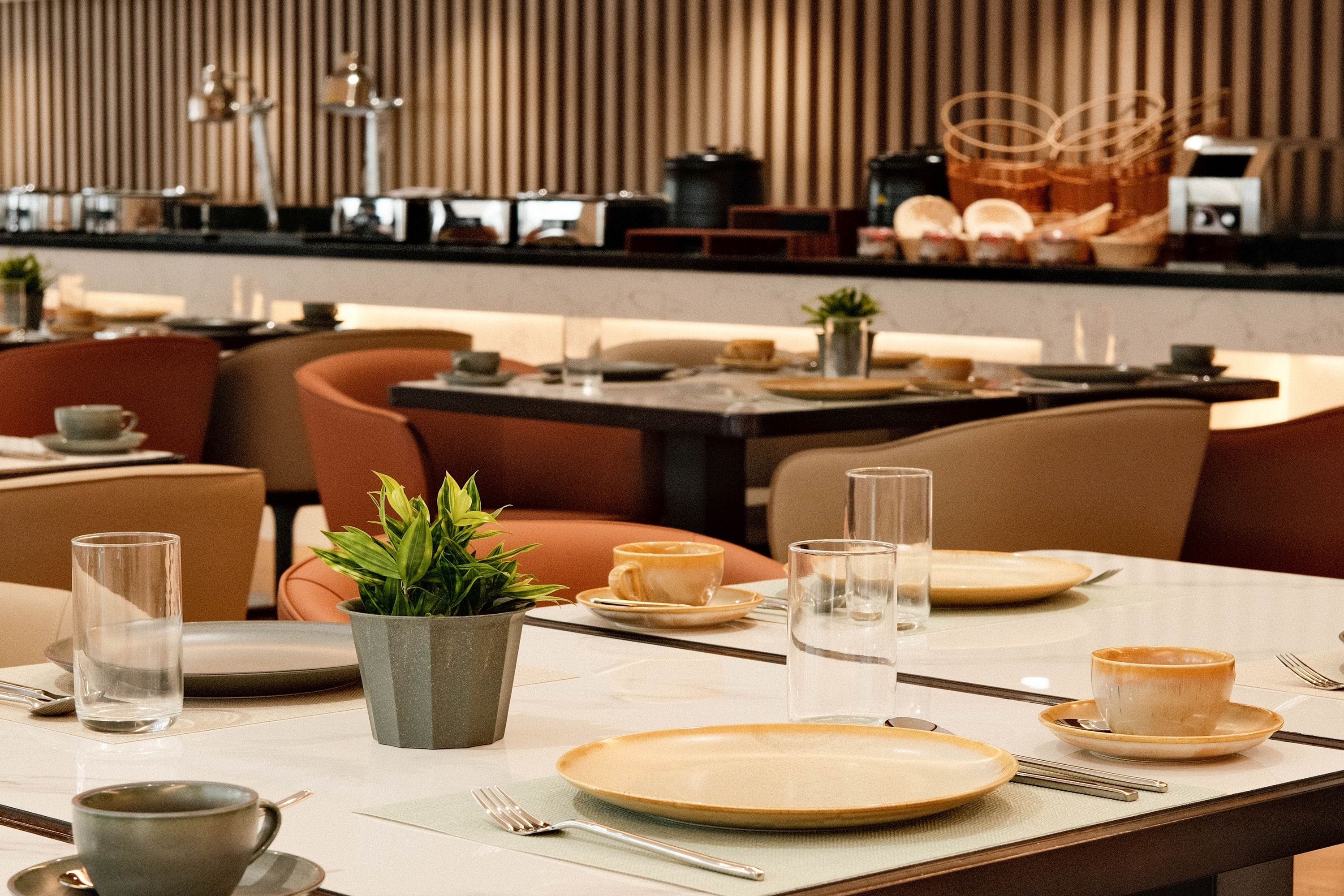 Wyndham Garden Manila Bay restaurant in Manila, Other than US/Canada