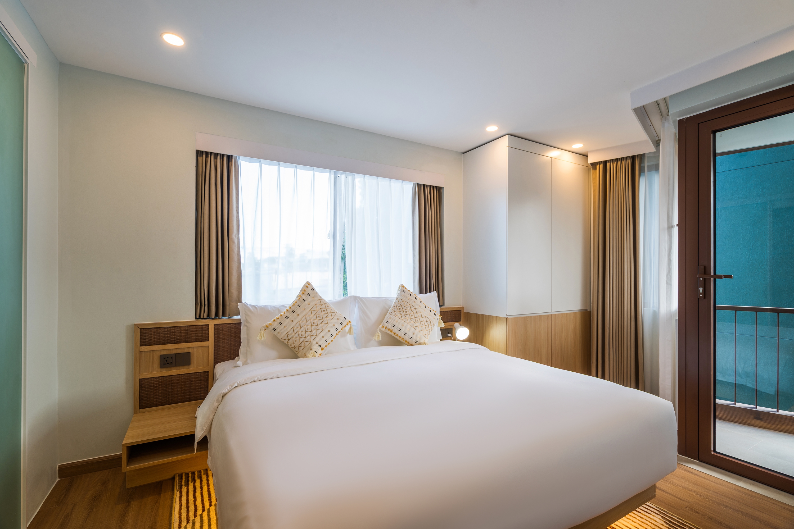 Guest room at the Wyndham Garden Samui Wing in Surat Thani, Other than US/Canada