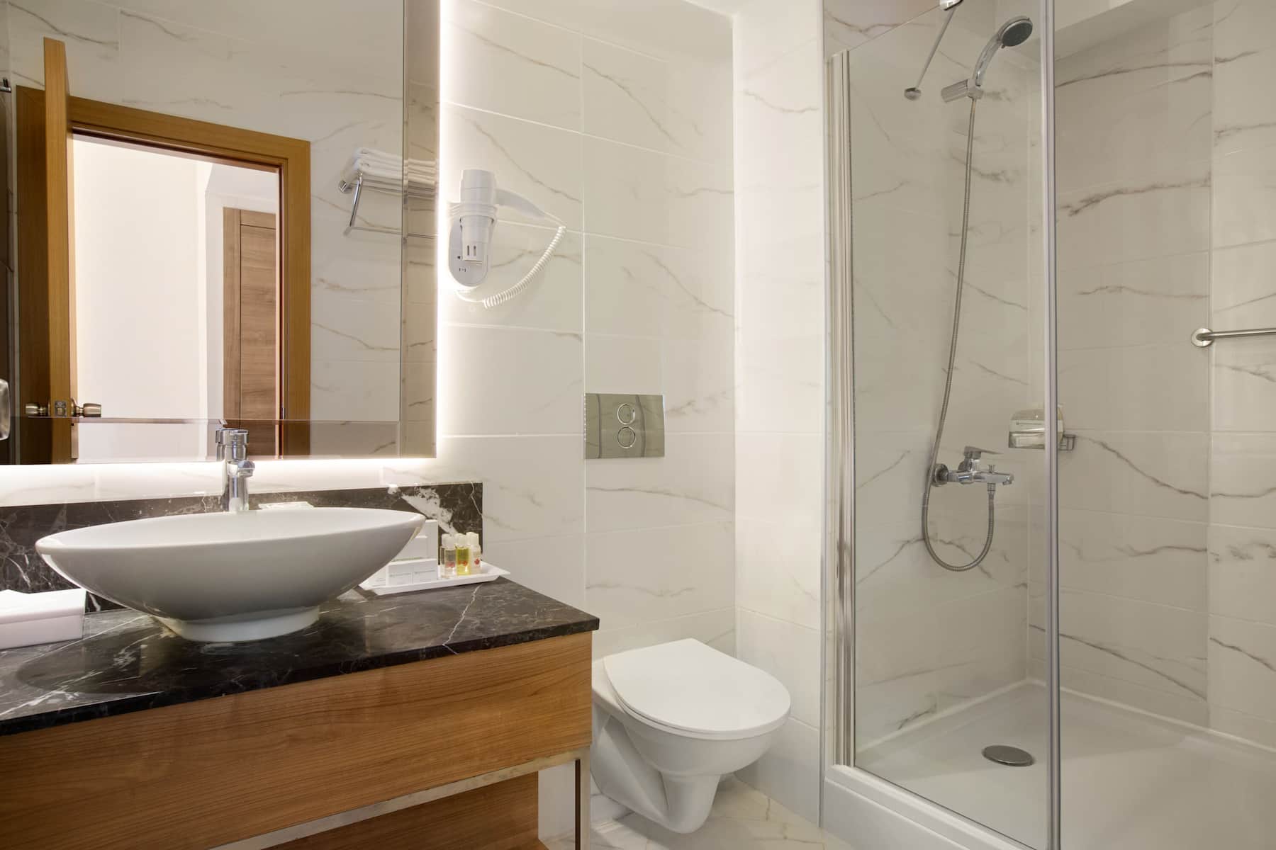 Guest room bath at the Wyndham Garden Lara in Antalya, Other than US/Canada