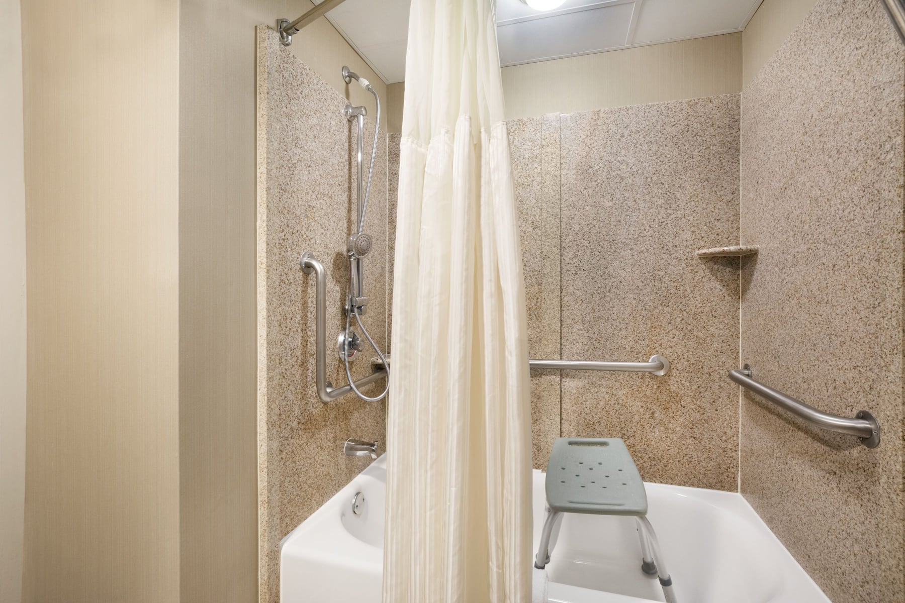 Guest room at the Wyndham Garden Lake Guntersville in Guntersville, Alabama