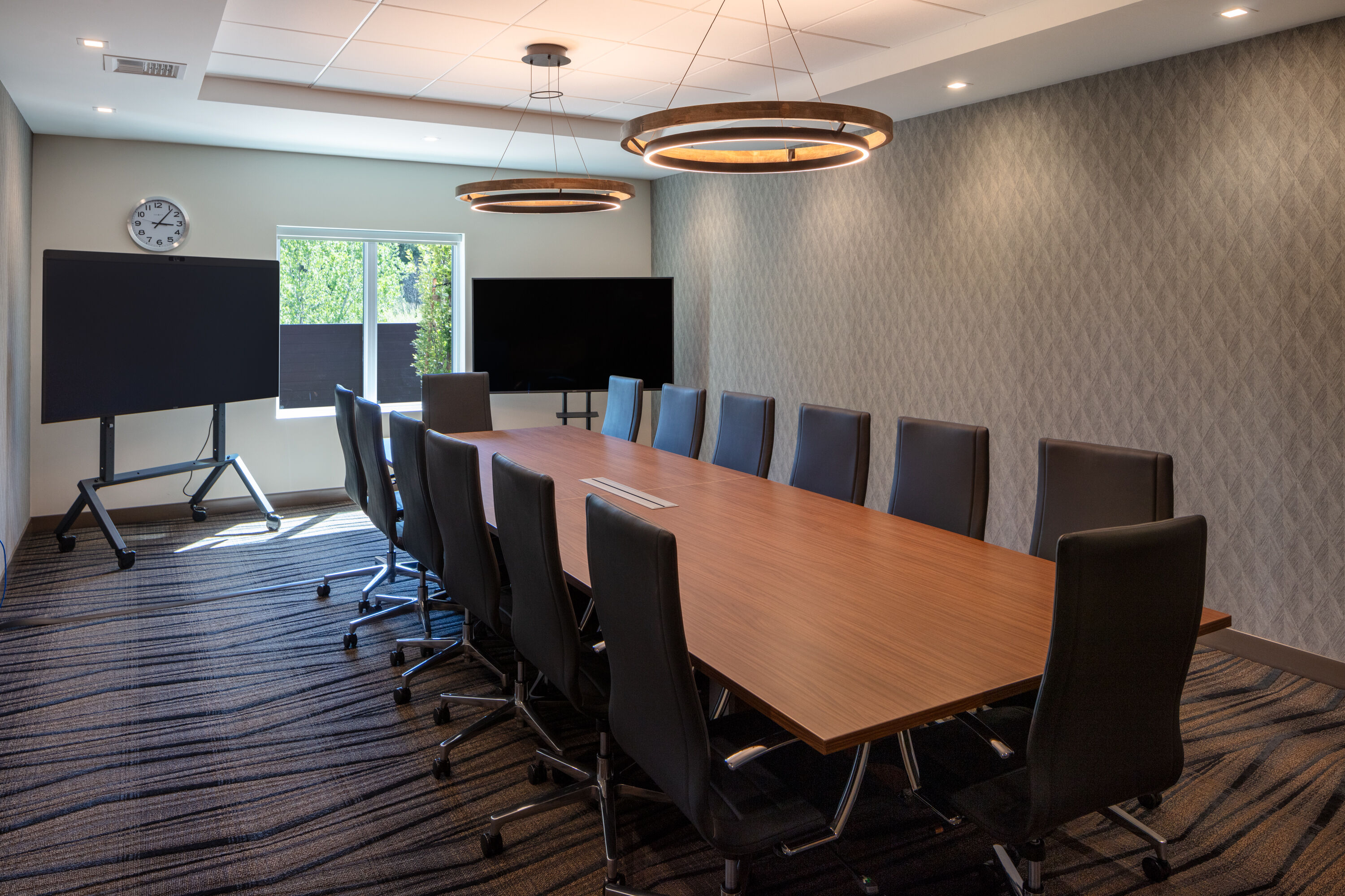 Conference room at Wyndham Garden Redwood Valley/Ukiah in Redwood Valley, California