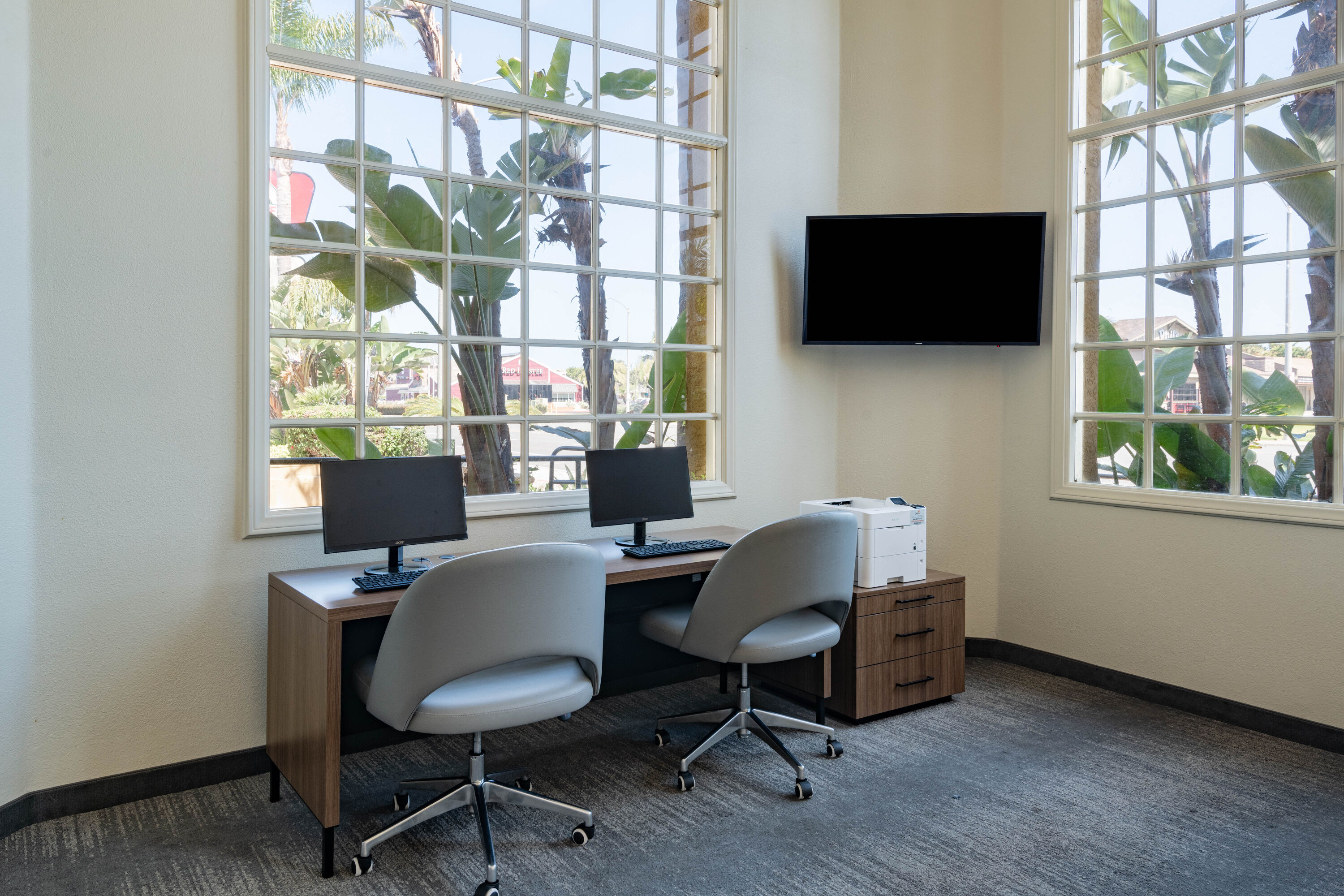 Wyndham Garden San Diego near SeaWorld | San Diego, CA Hotels