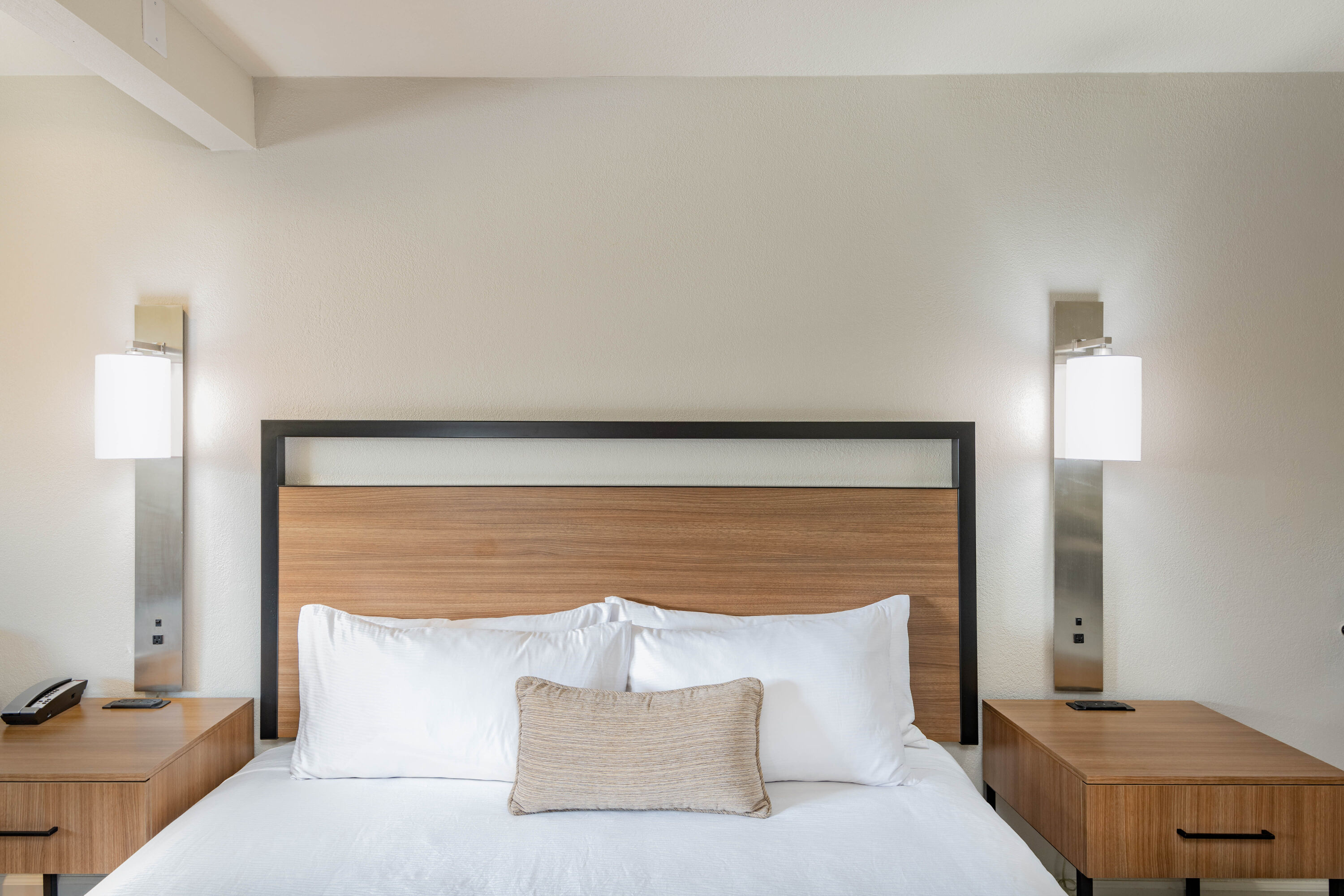 Wyndham Garden San Diego near SeaWorld | San Diego, CA Hotels
