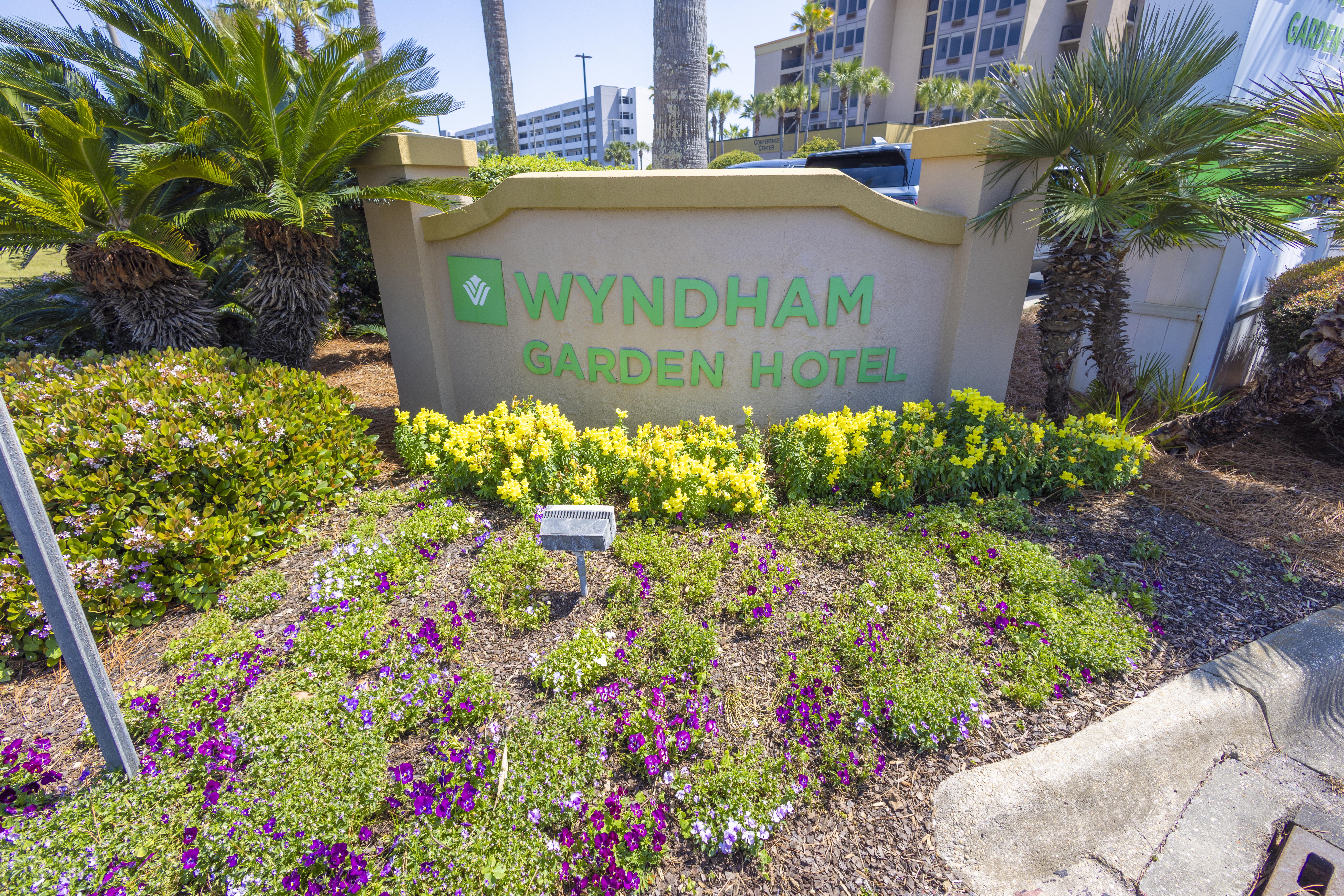 Exterior of Wyndham Garden Fort Walton Beach Destin hotel in Fort Walton Beach, Florida