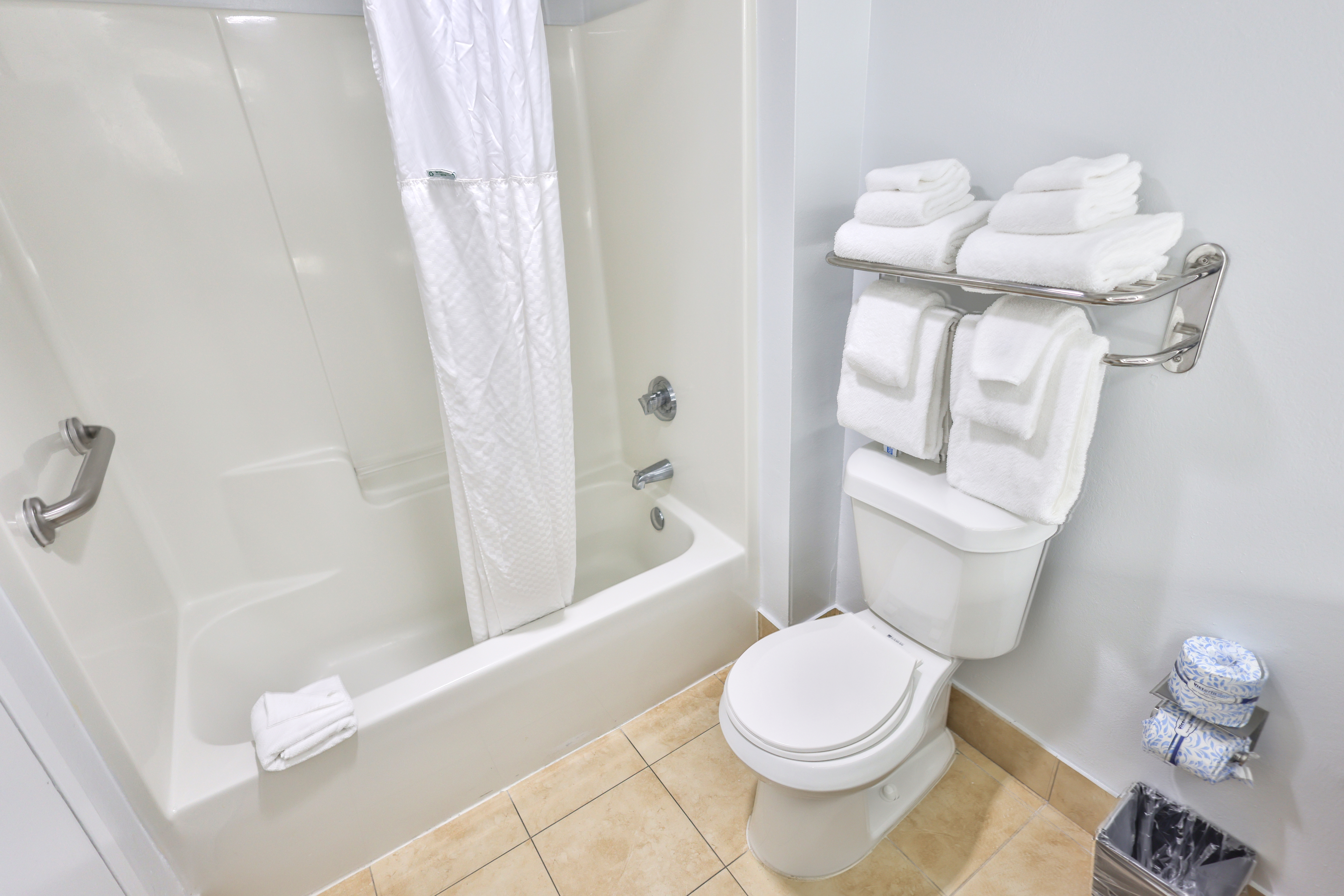Guest room bath at the Wyndham Garden Fort Walton Beach Destin in Fort Walton Beach, Florida