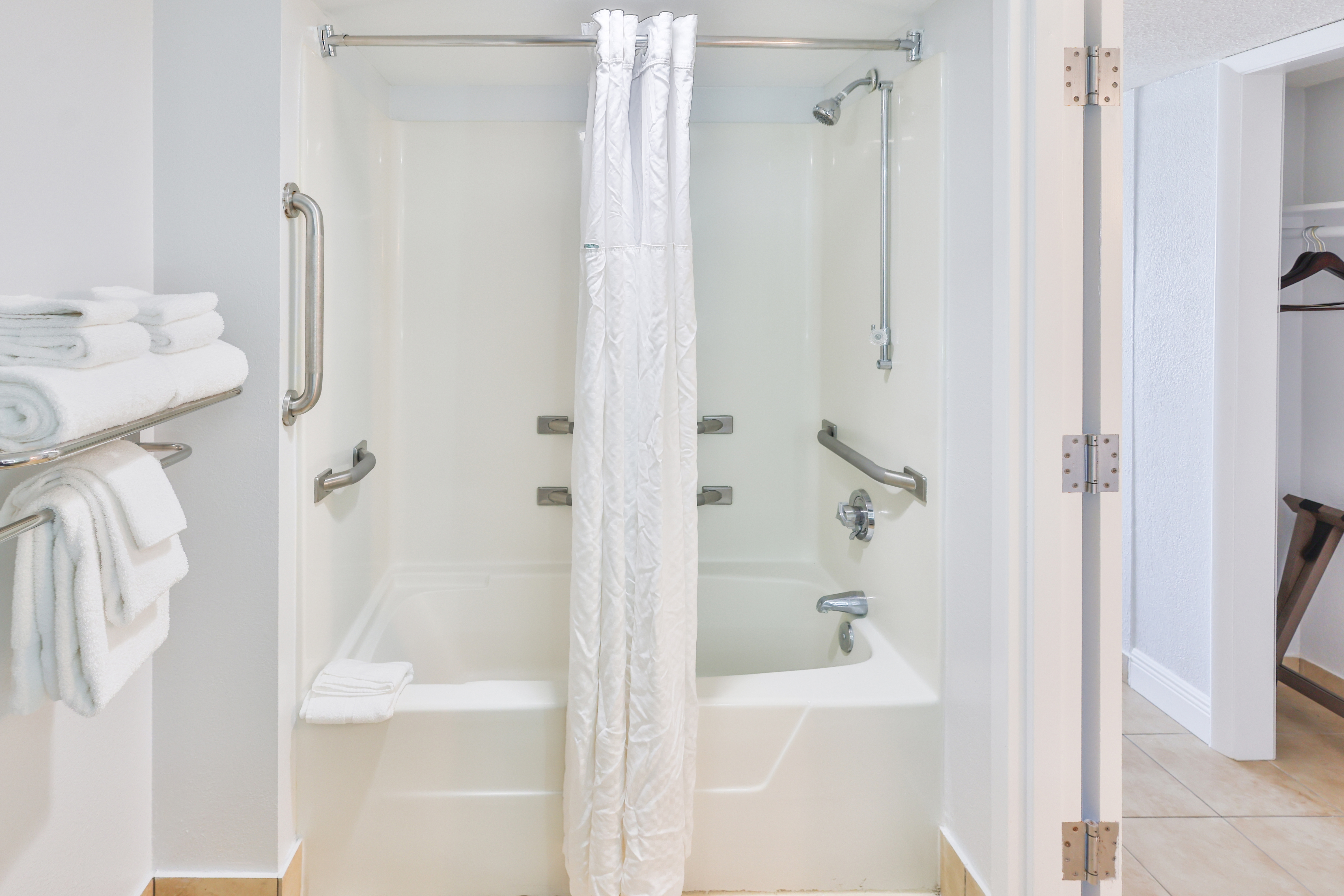 Guest room bath at the Wyndham Garden Fort Walton Beach Destin in Fort Walton Beach, Florida