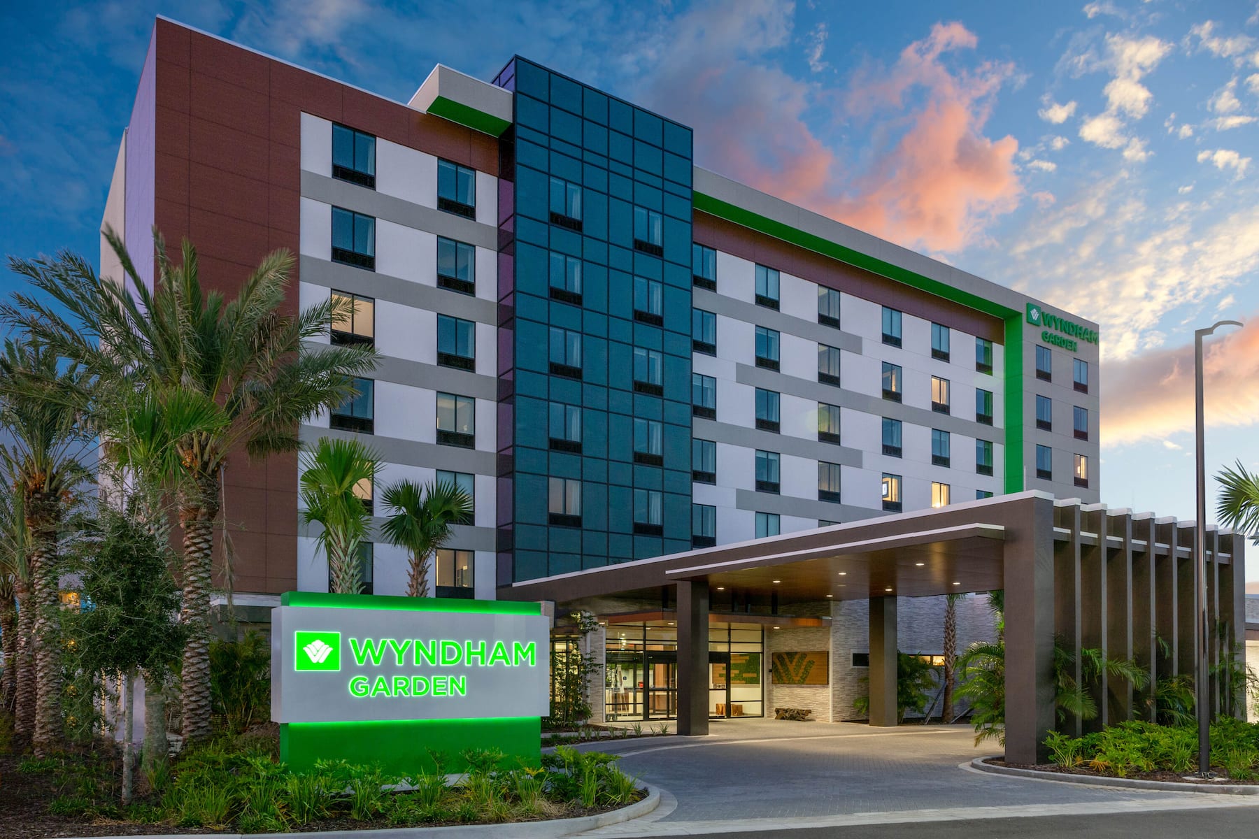 Wyndham Garden Orlando Universal Drive Orlando  Hotels