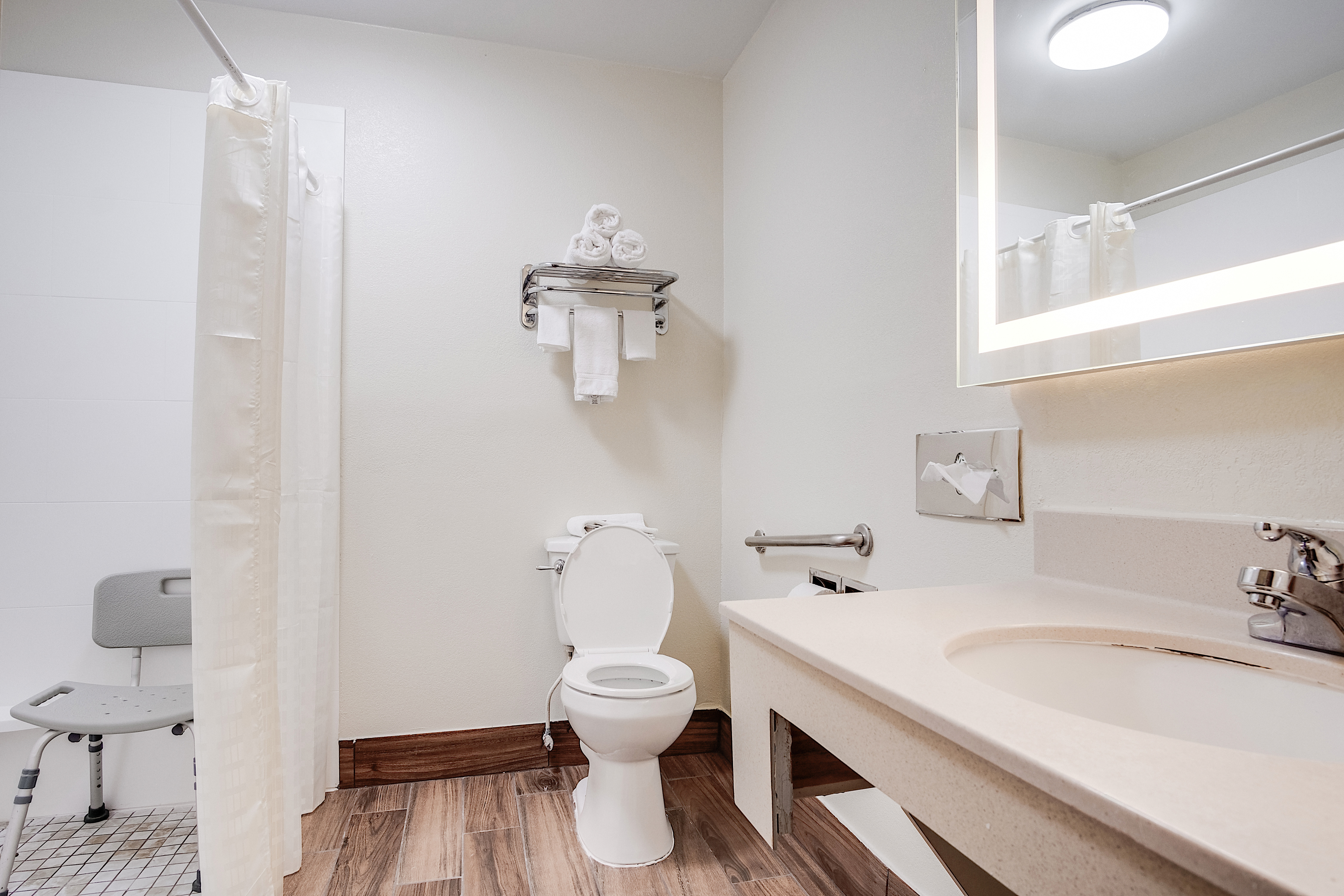 Guest room bath at the Clarks Inn Savannah Airport in Pooler, Georgia