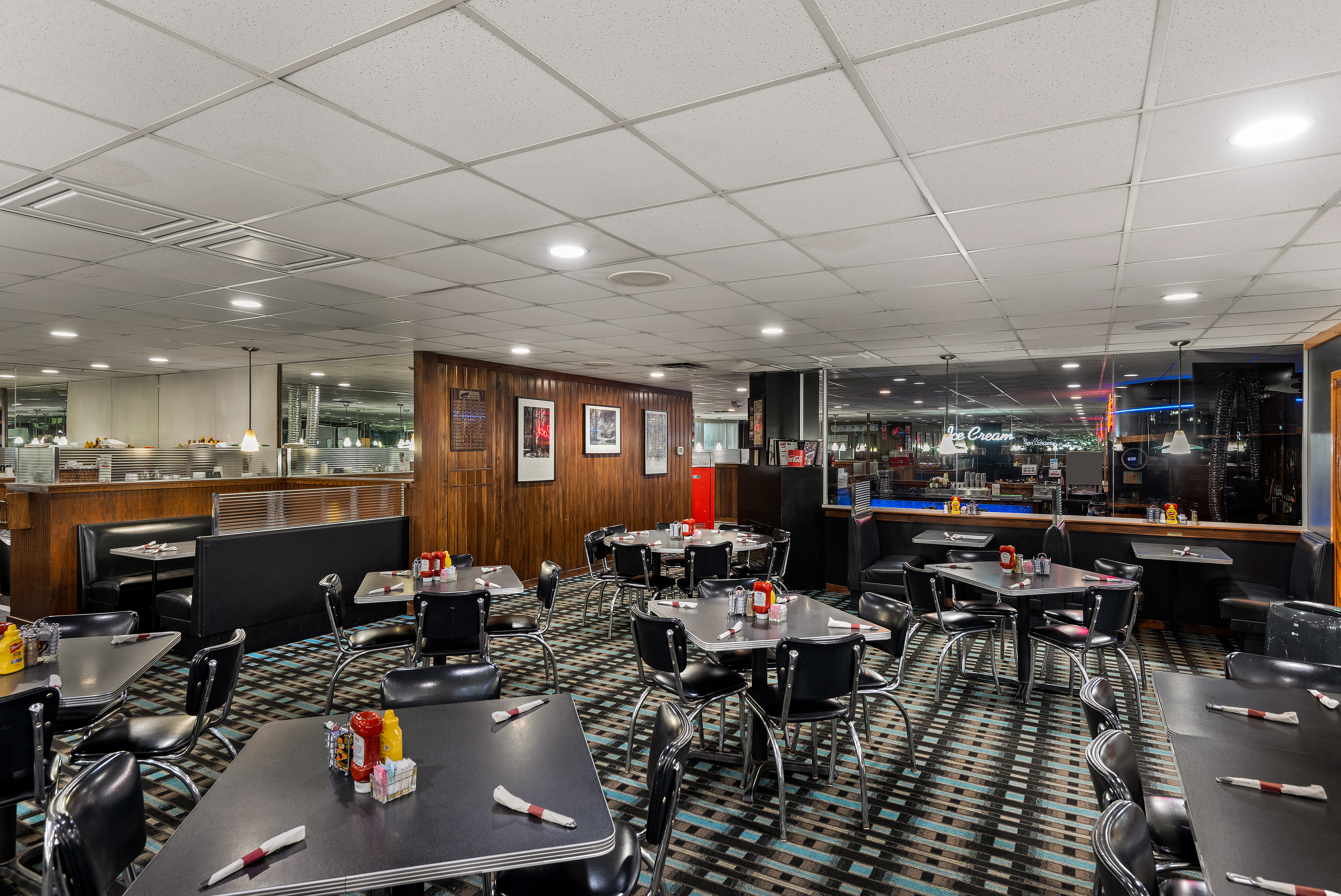 Bar at Wyndham Garden Ankeny in Ankeny, Iowa