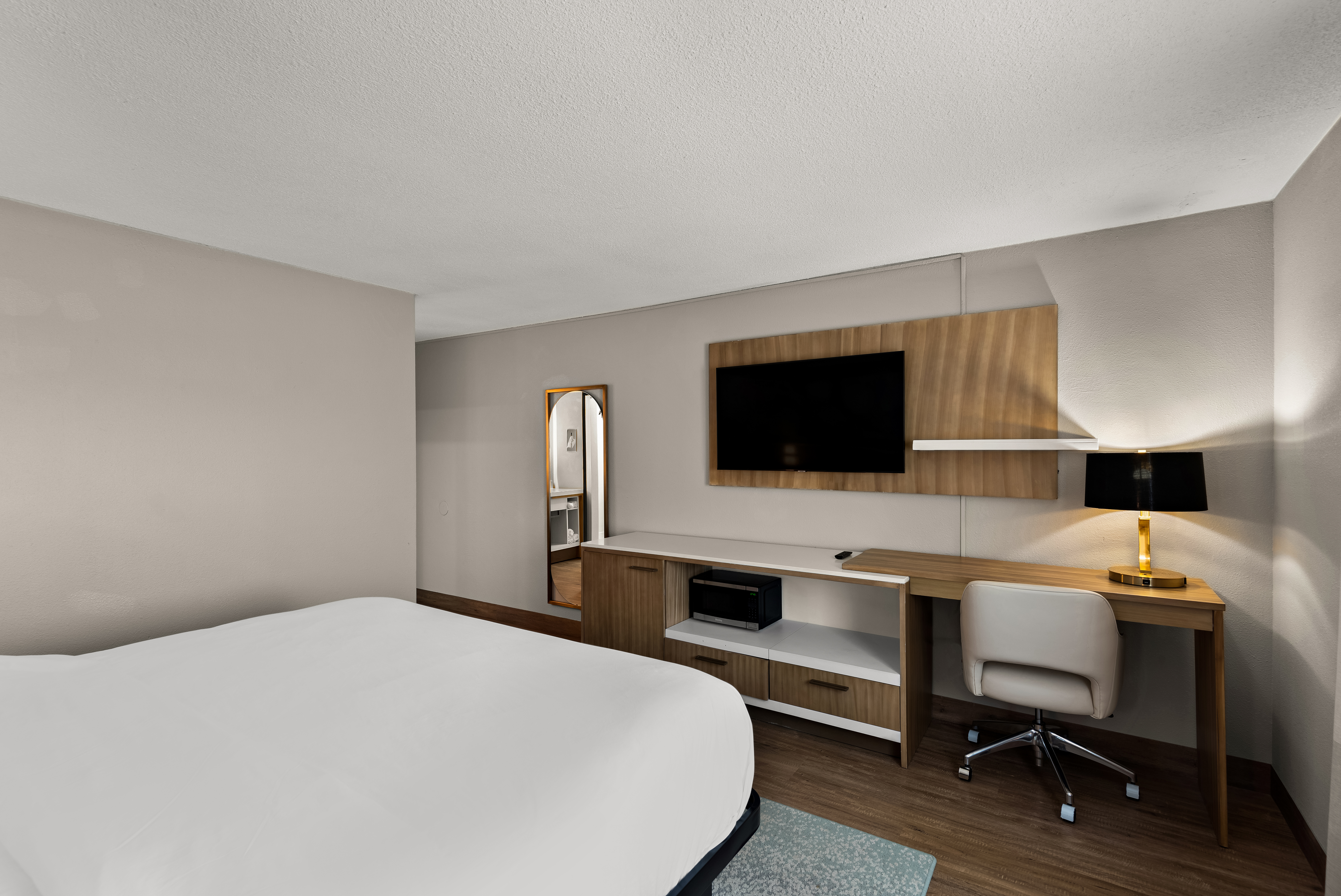 Guest room at the Wyndham Garden Ankeny in Ankeny, Iowa