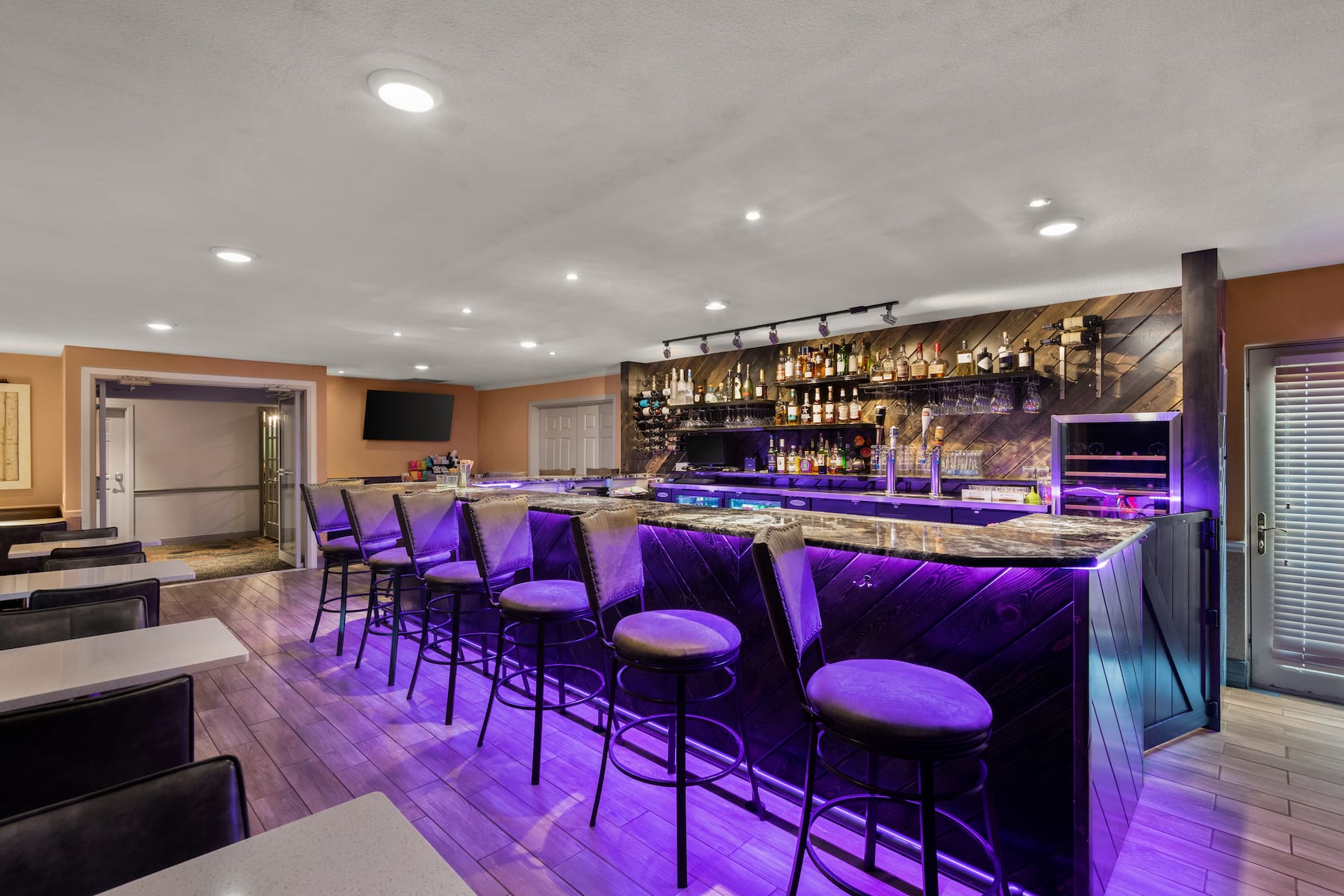 Bar at Wyndham Garden Galena Hotel & Day Spa in Galena, Illinois