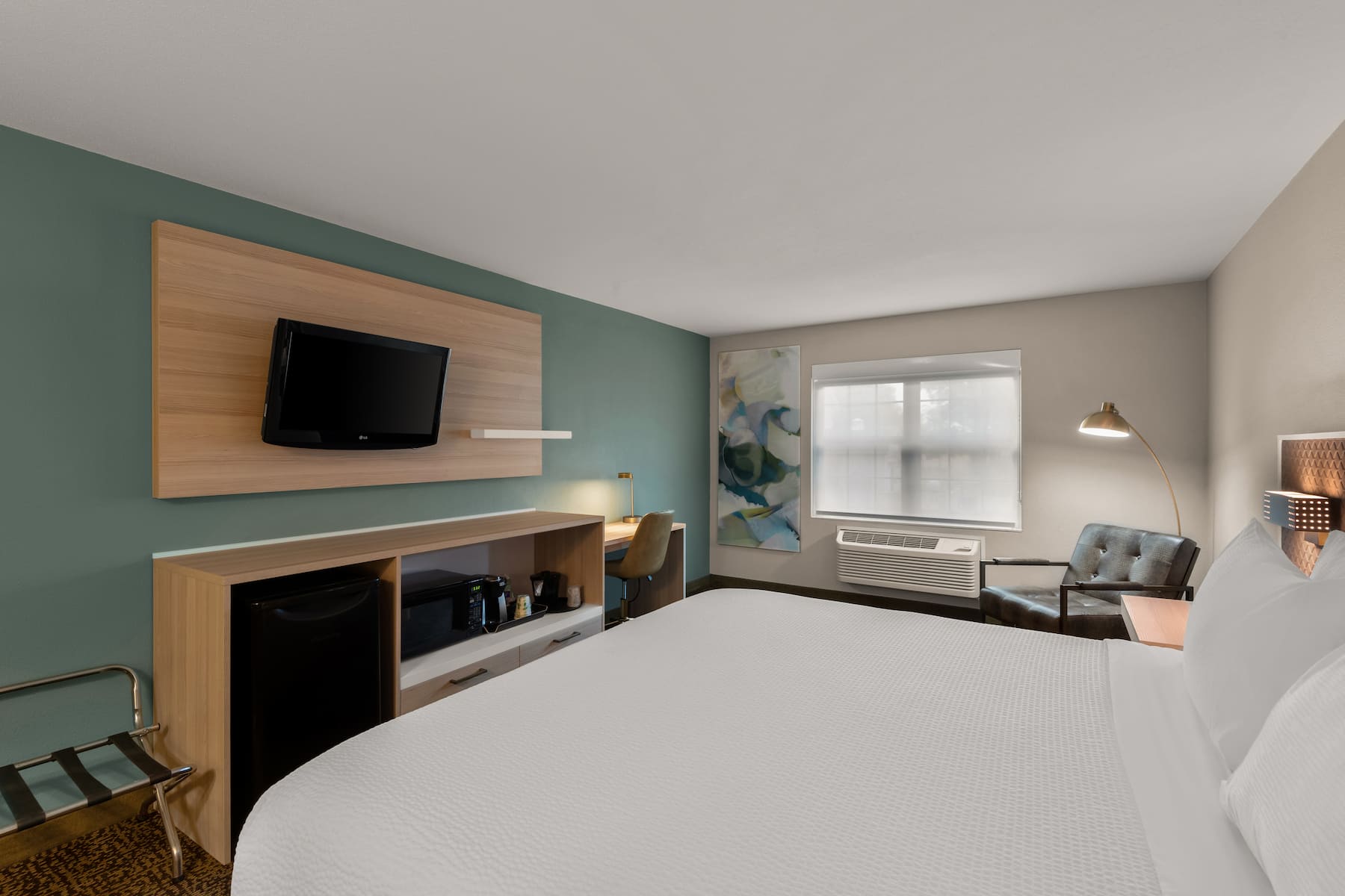 Guest room at the Wyndham Garden Galena Hotel & Day Spa in Galena, Illinois