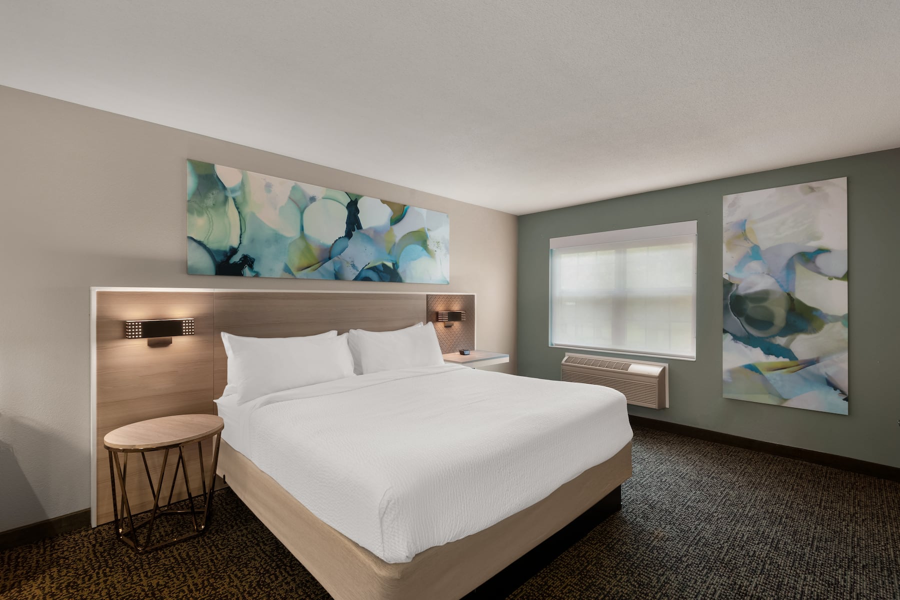 Guest room at the Wyndham Garden Galena Hotel & Day Spa in Galena, Illinois