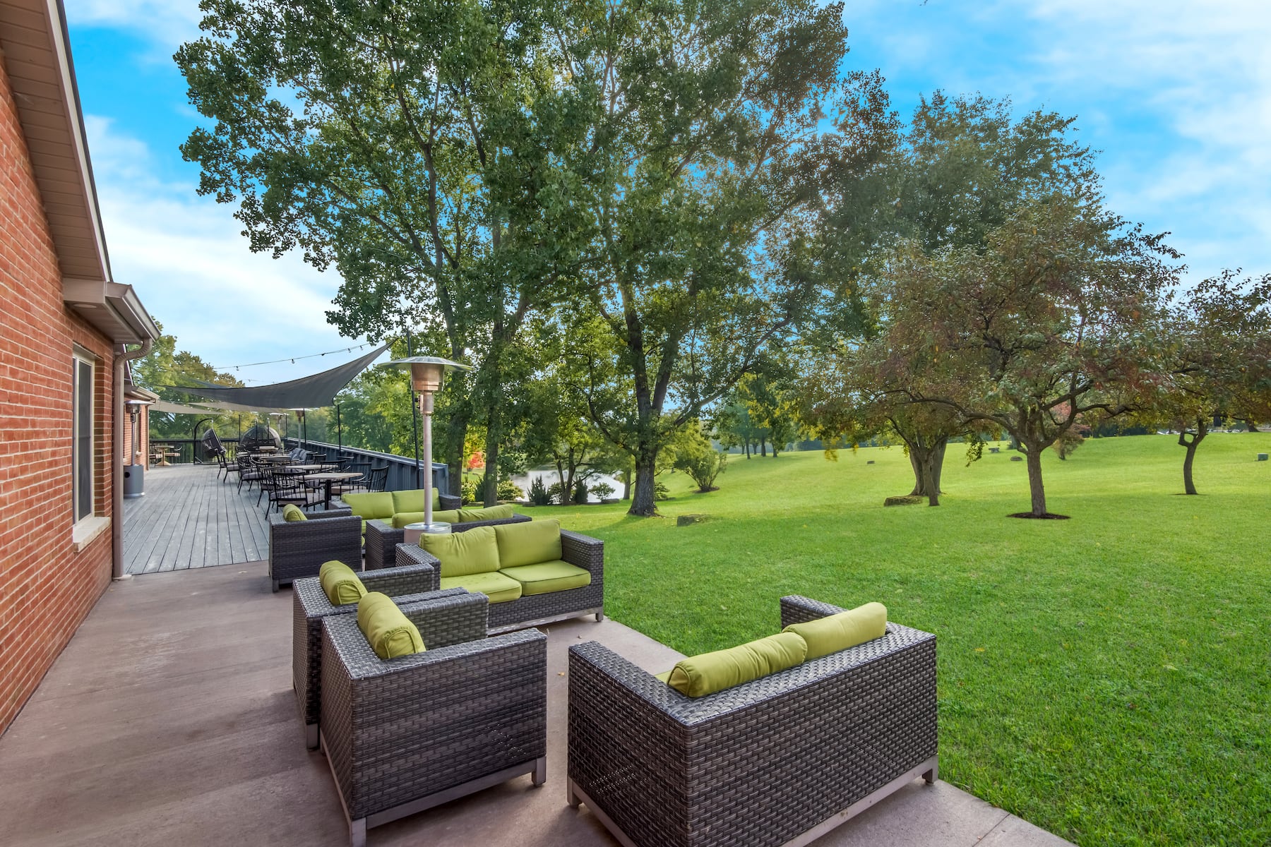 Courtyard at Wyndham Garden Galena Hotel & Day Spa in Galena, Illinois