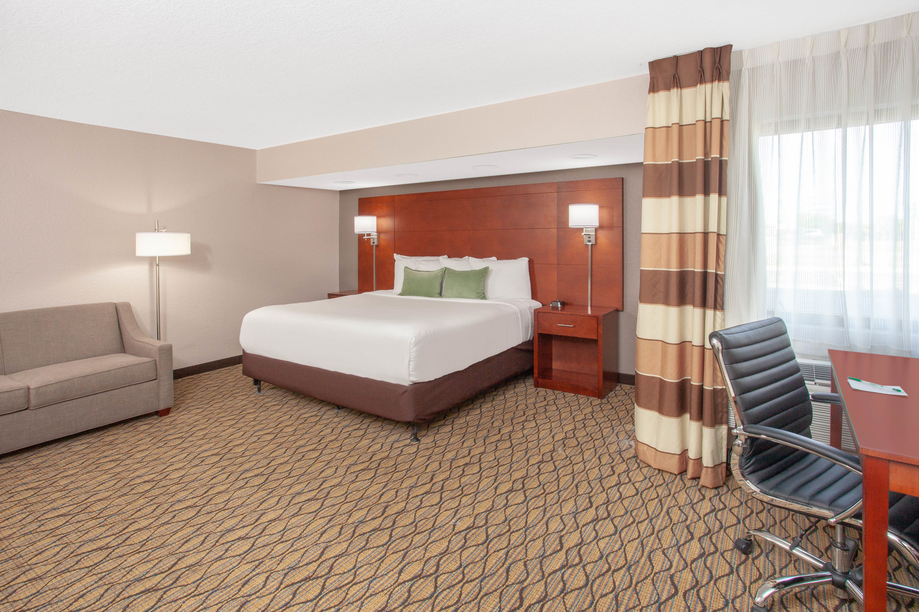 Guest room at the Wyndham Garden Fort Wayne in Fort Wayne, Indiana