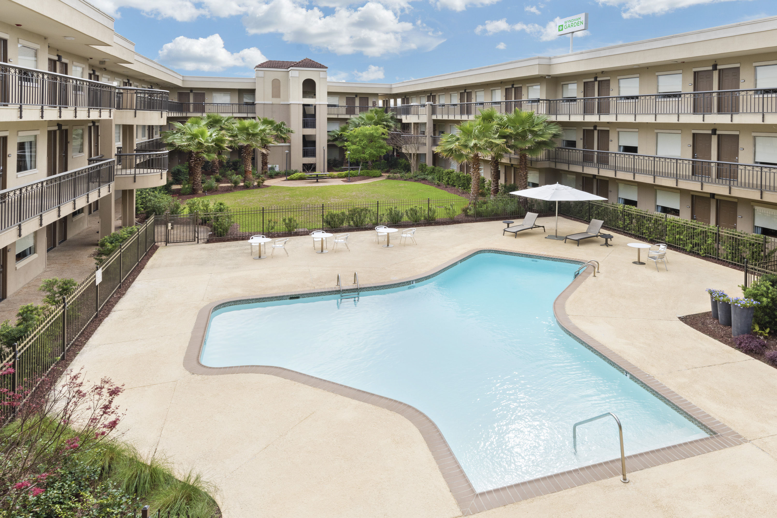 Wyndham Garden Baton Rouge Baton Rouge La Hotels