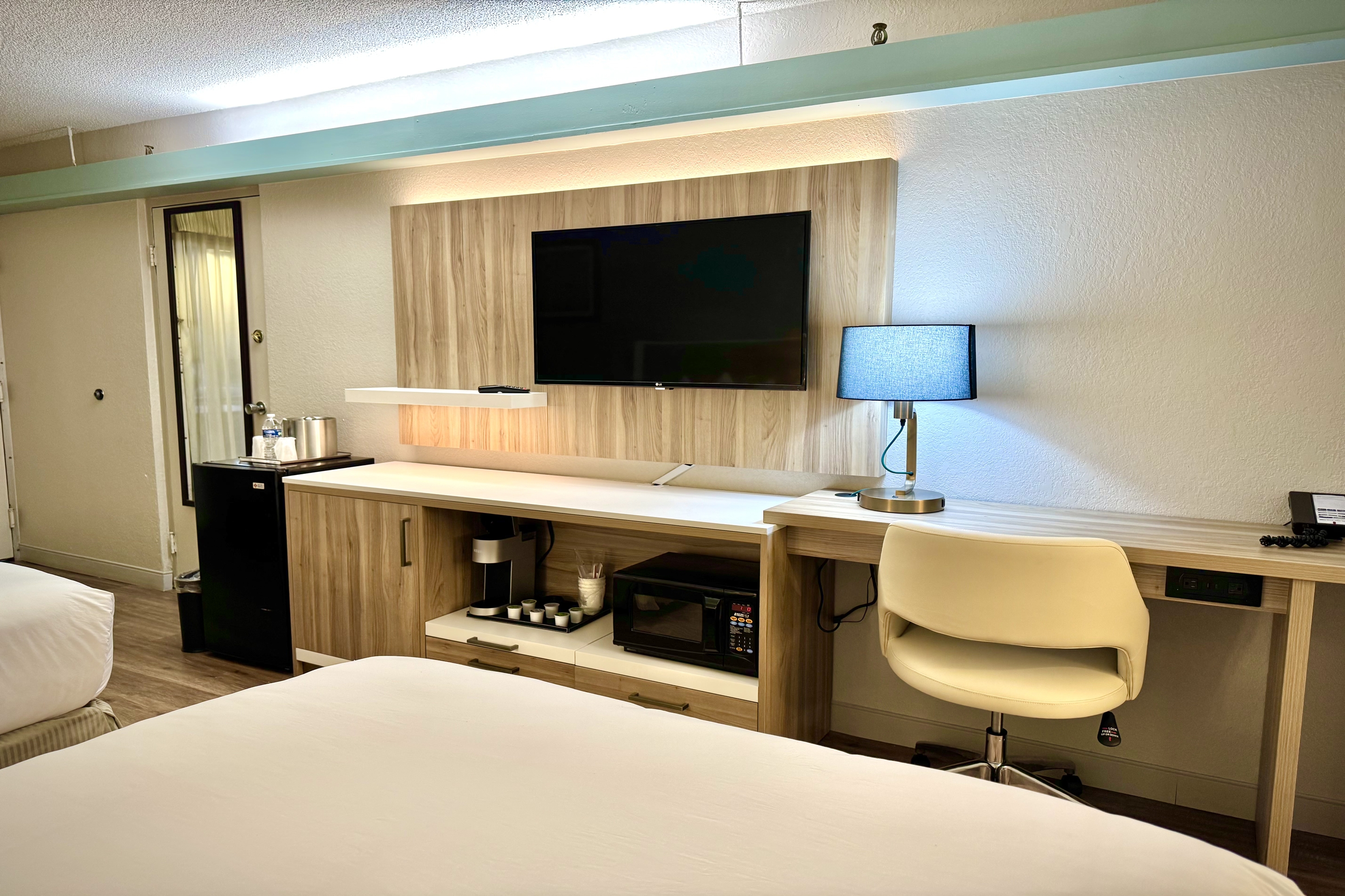 Guest room feature at the Wyndham Garden Ann Arbor in Ann Arbor, Michigan