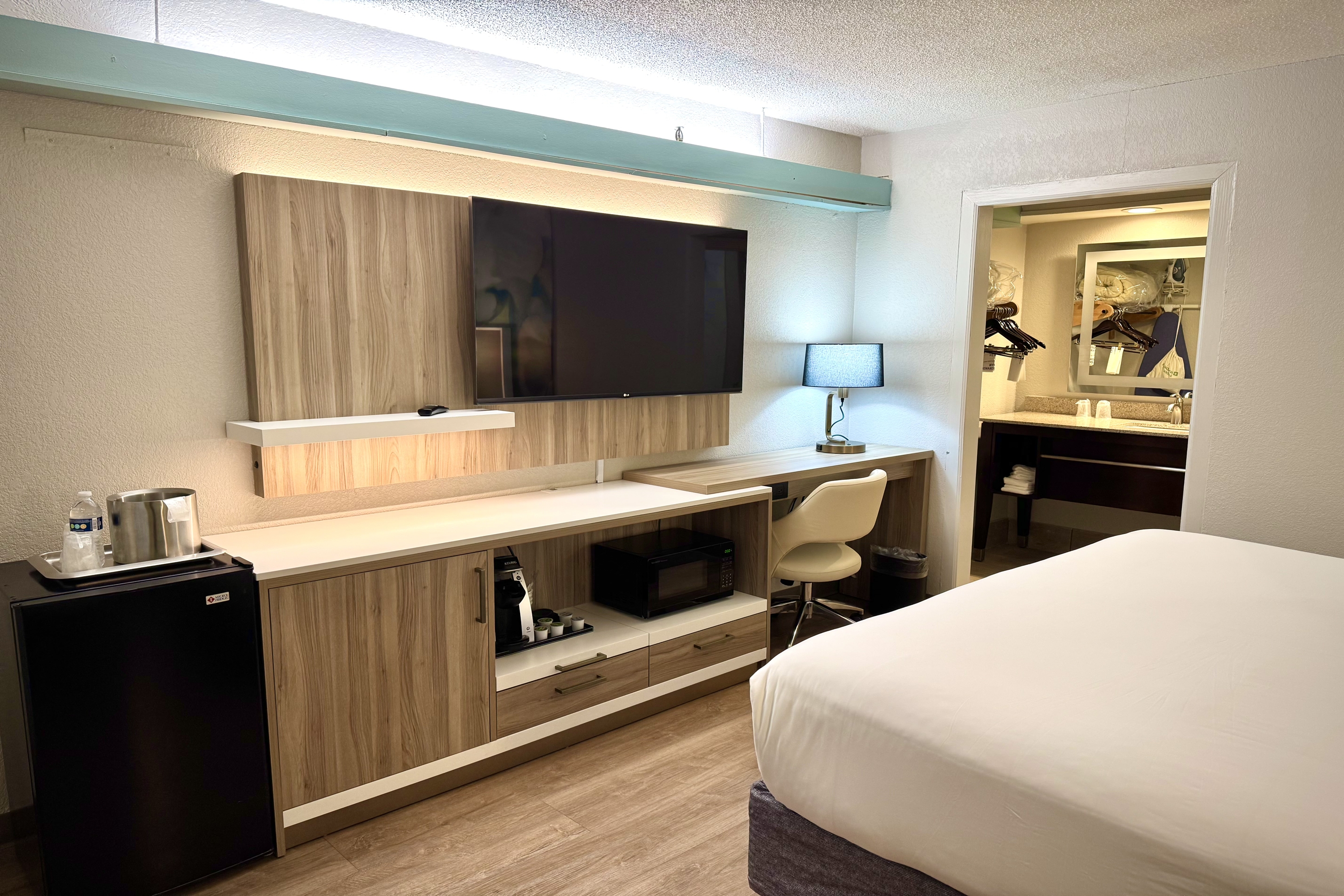 Guest room feature at the Wyndham Garden Ann Arbor in Ann Arbor, Michigan