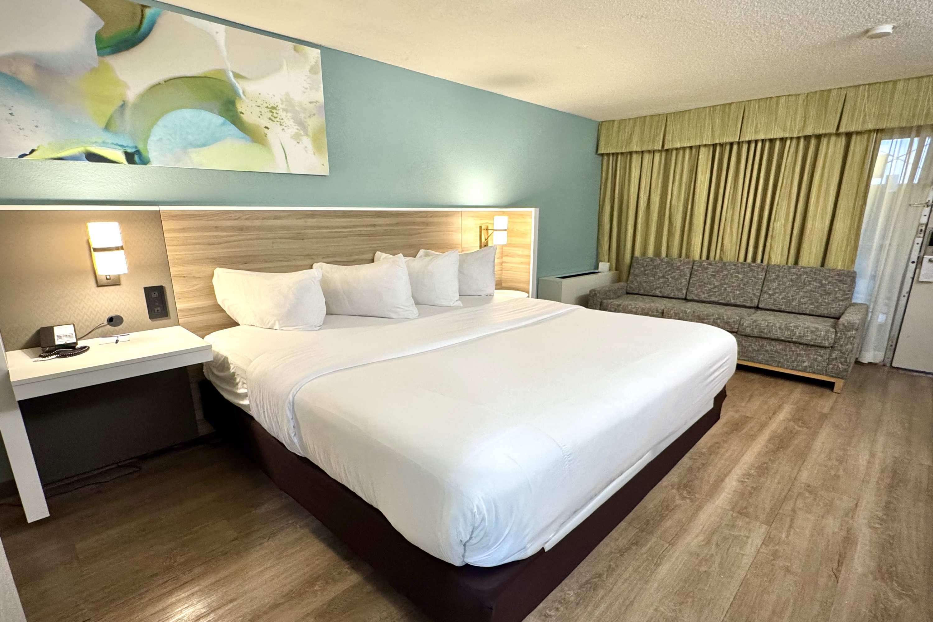 Guest room at the Wyndham Garden Ann Arbor in Ann Arbor, Michigan