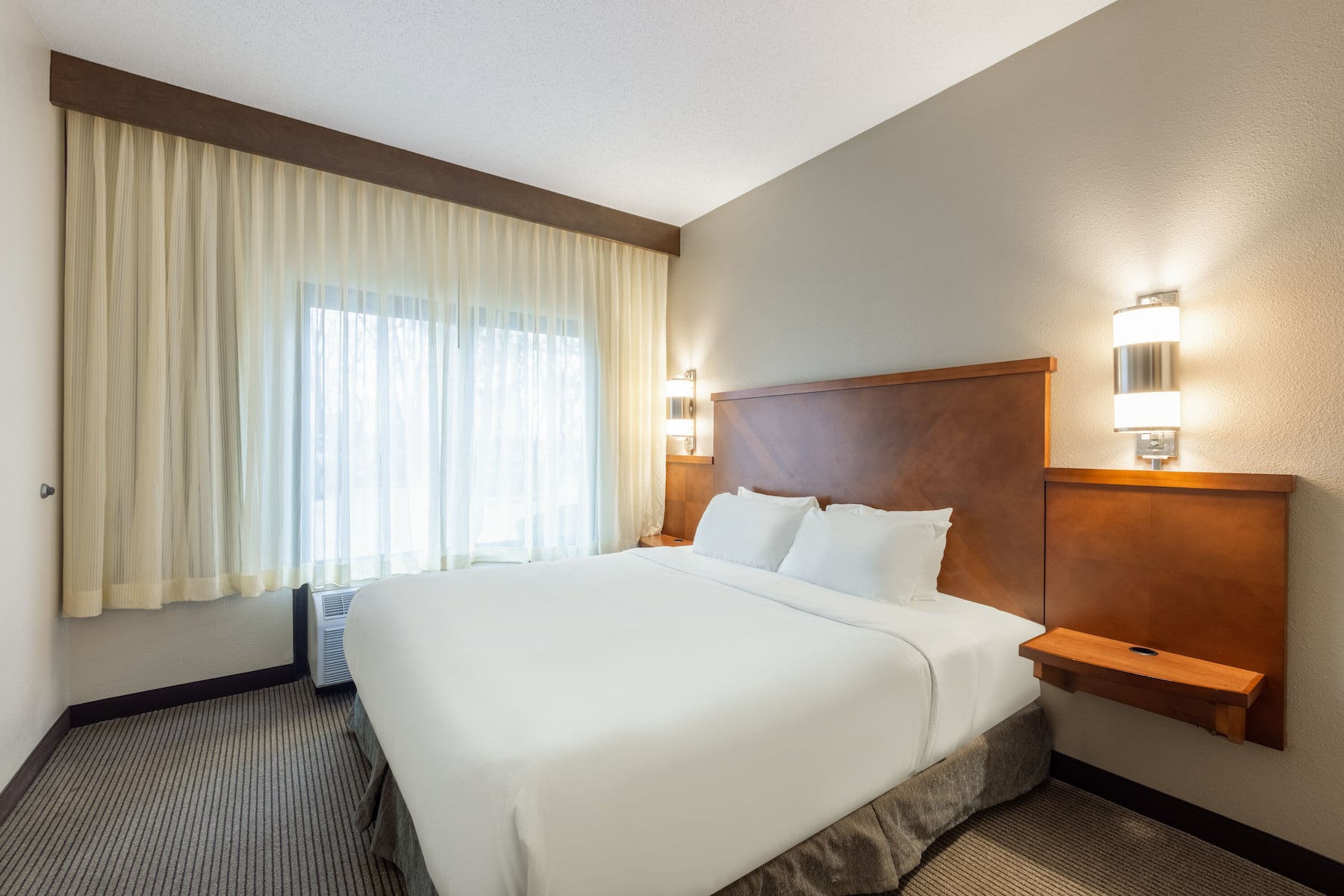 Wyndham Garden Kansas City Airport suite in Kansas City, Missouri