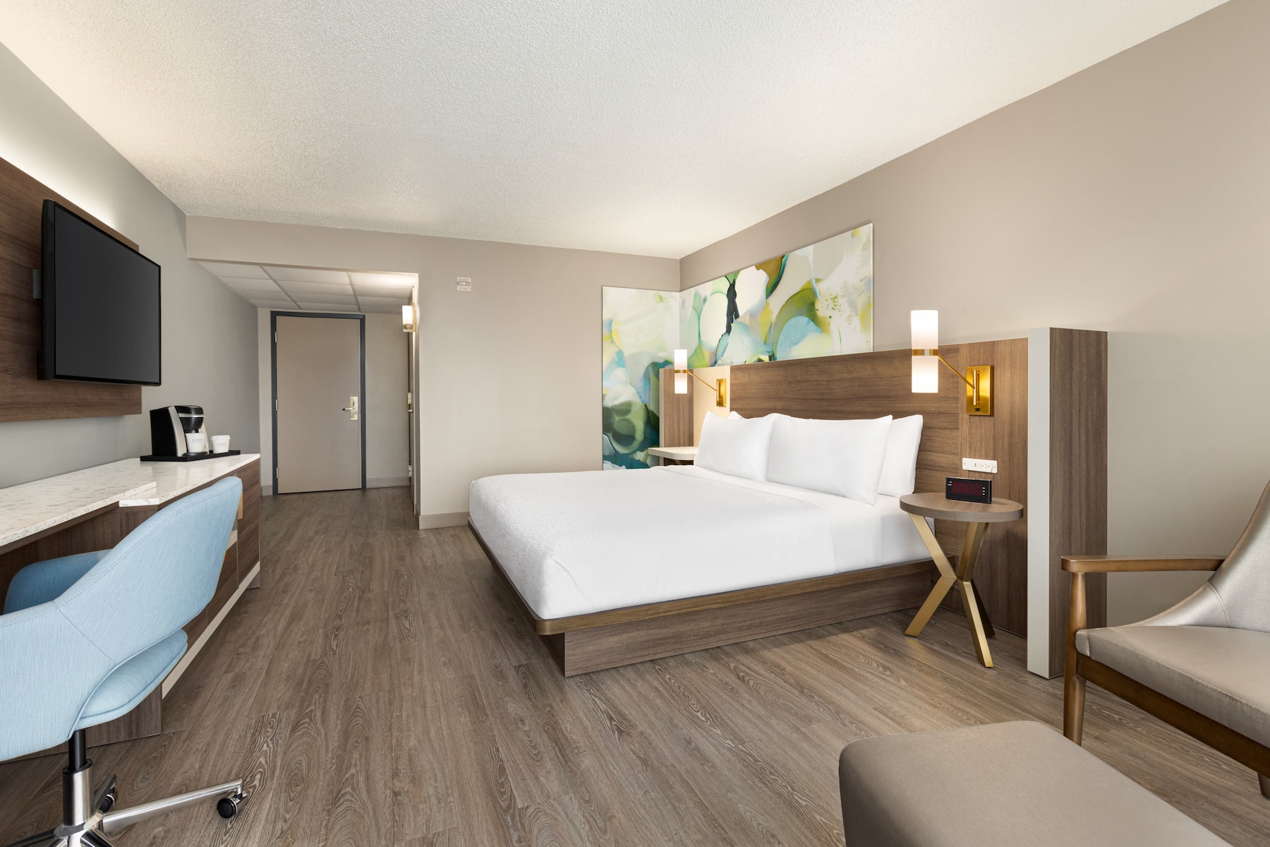 Guest room at the Wyndham Garden Totowa in Totowa, New Jersey