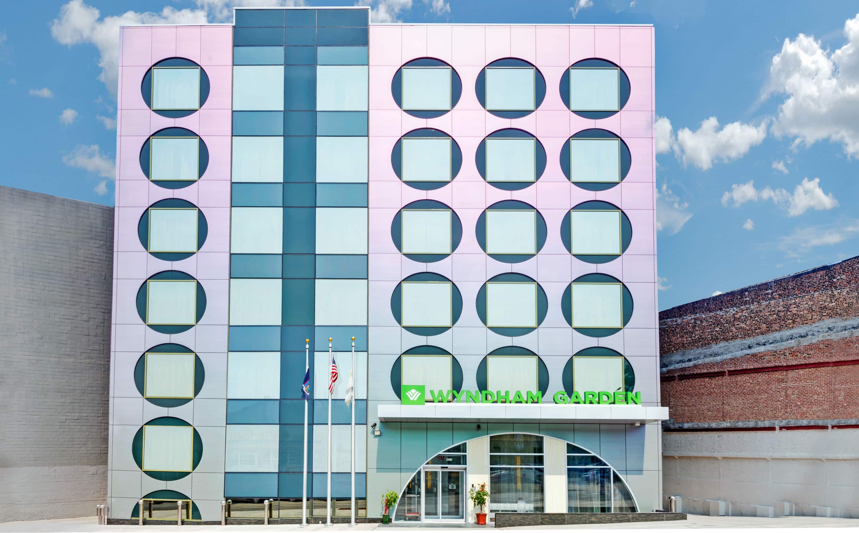 Wyndham Garden Brooklyn Sunset Park | Brooklyn, NY Hotels