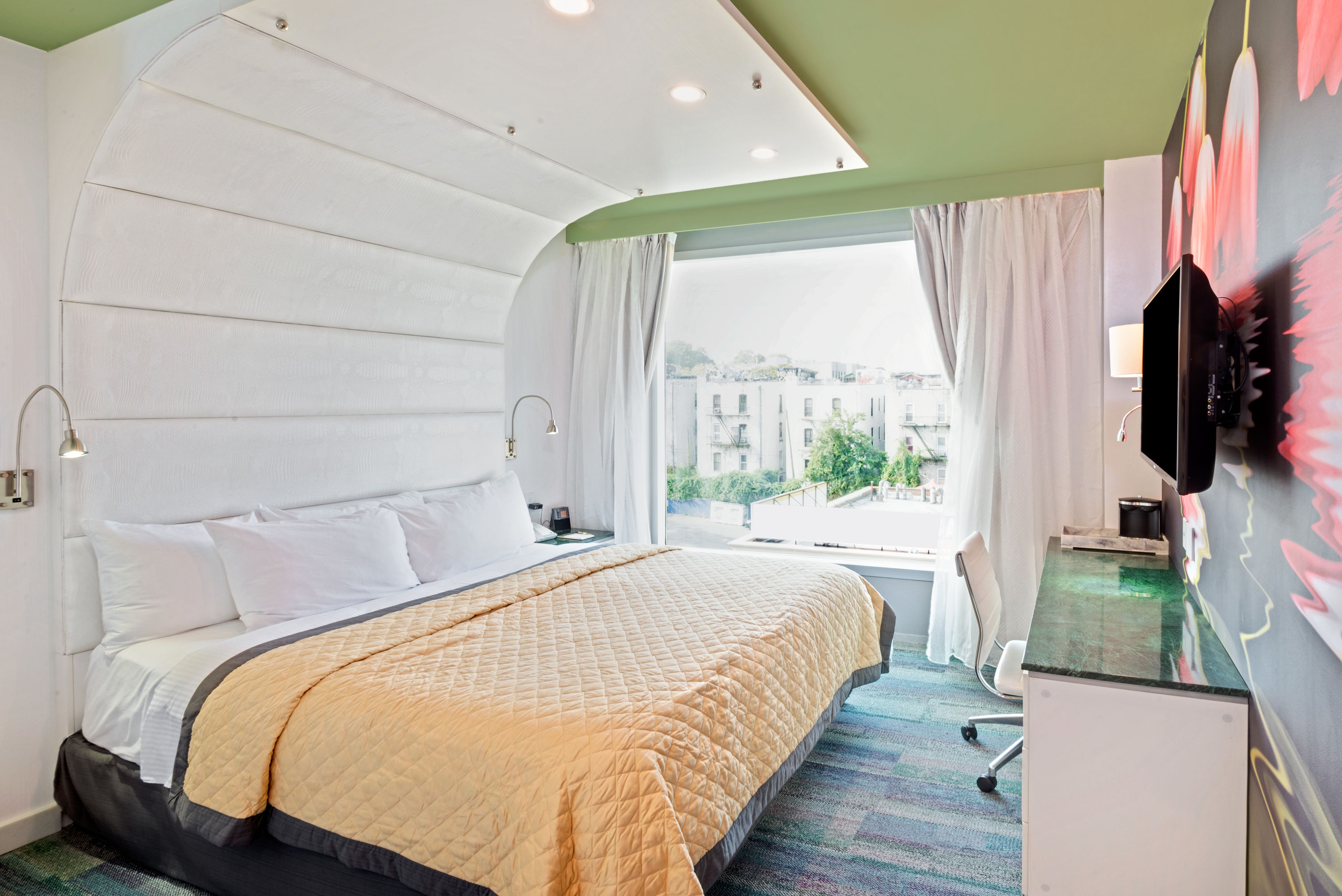 Guest room at the Wyndham Garden Brooklyn Sunset Park in Brooklyn, New York